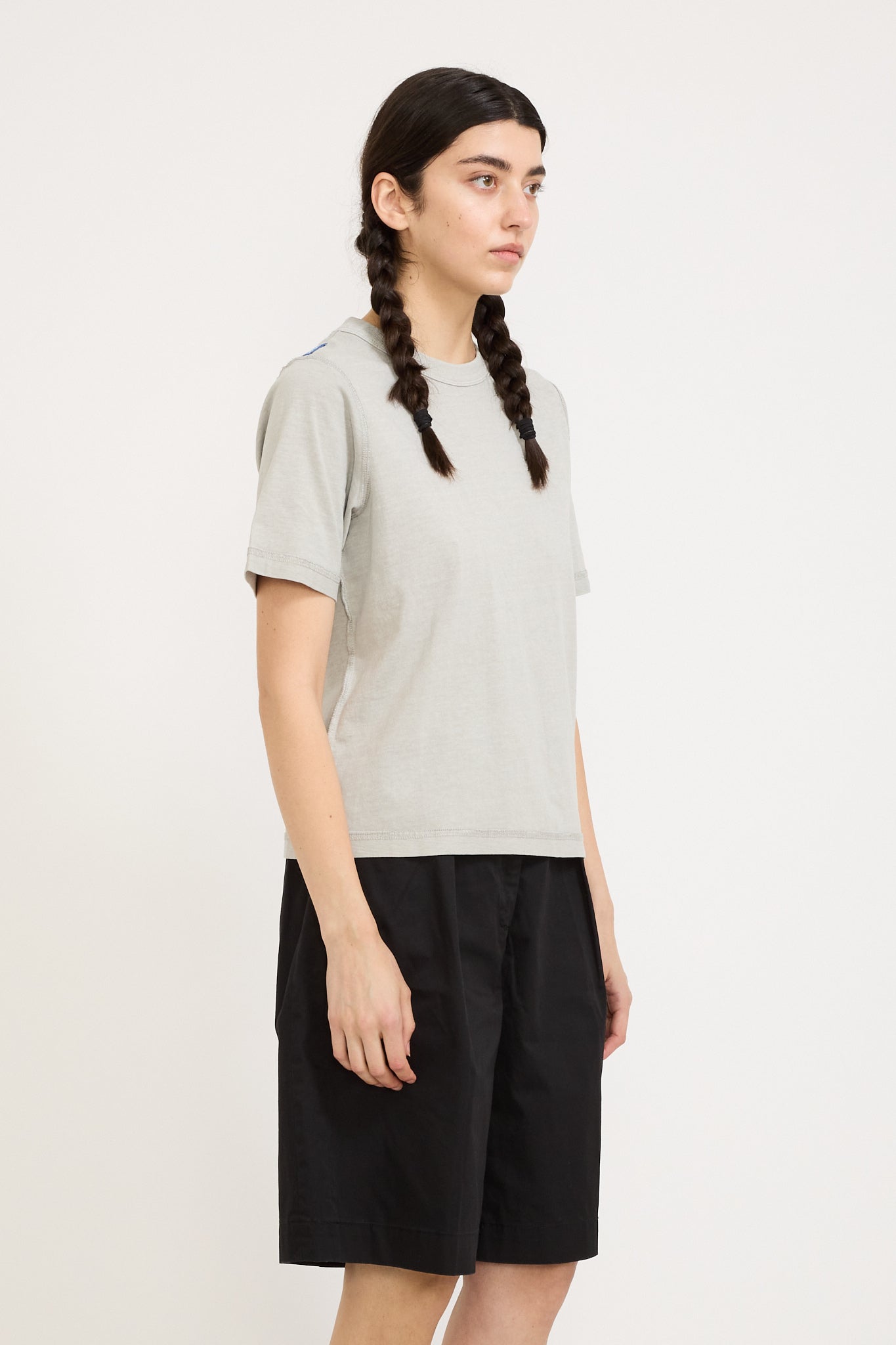 Larriet | Womens Blind Tee Grey | Maplestore