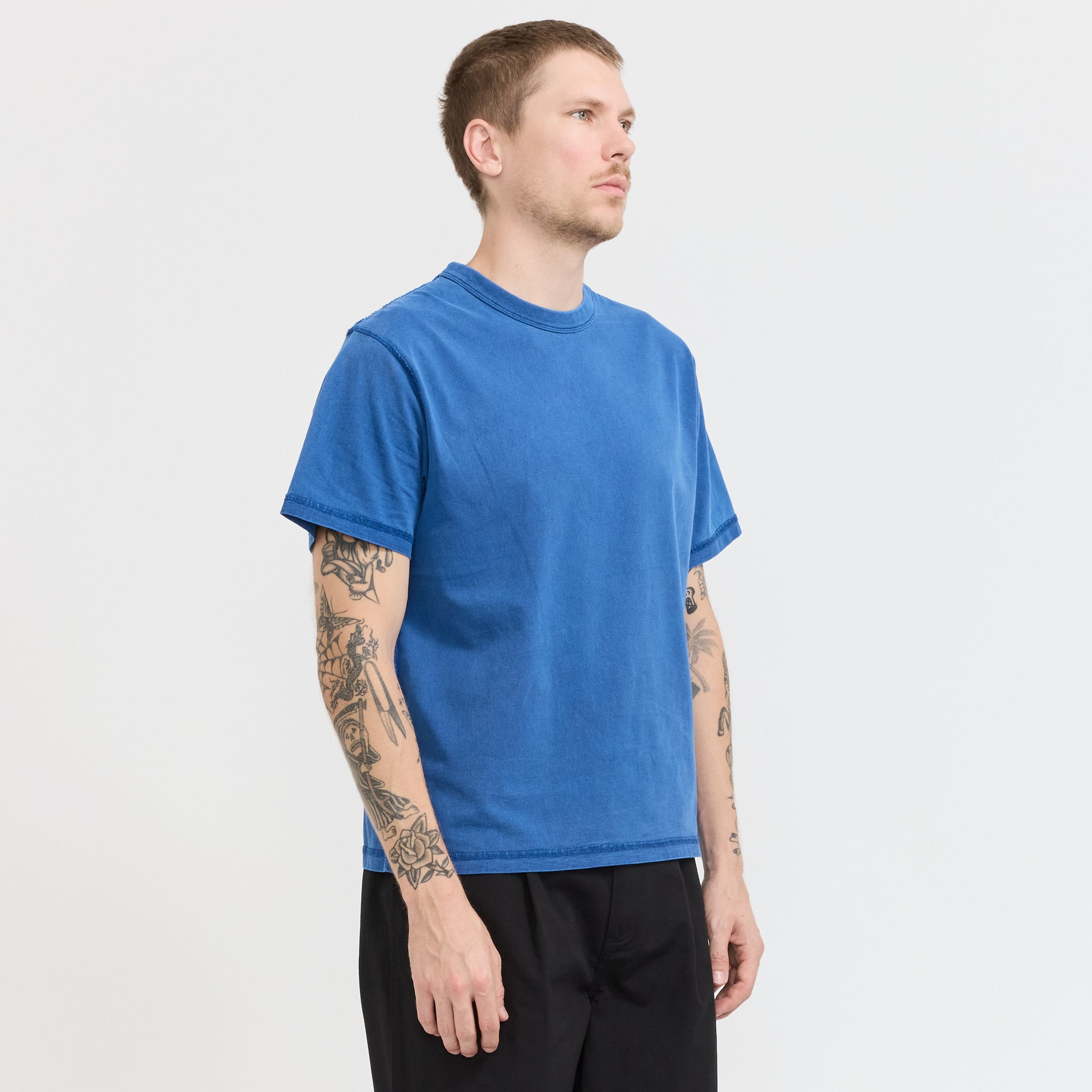 Larriet | Blind Tee Larriet Blue | Maplestore