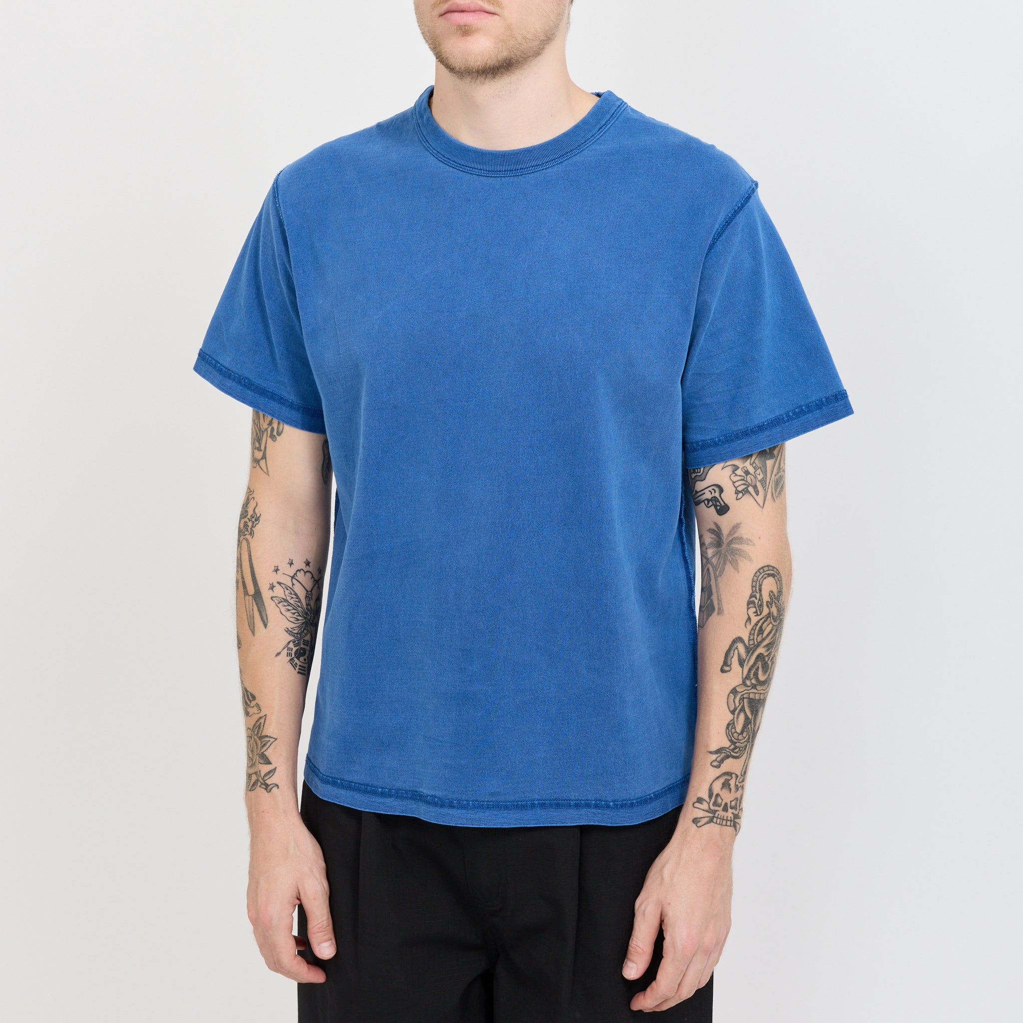 Larriet | Blind Tee Larriet Blue | Maplestore