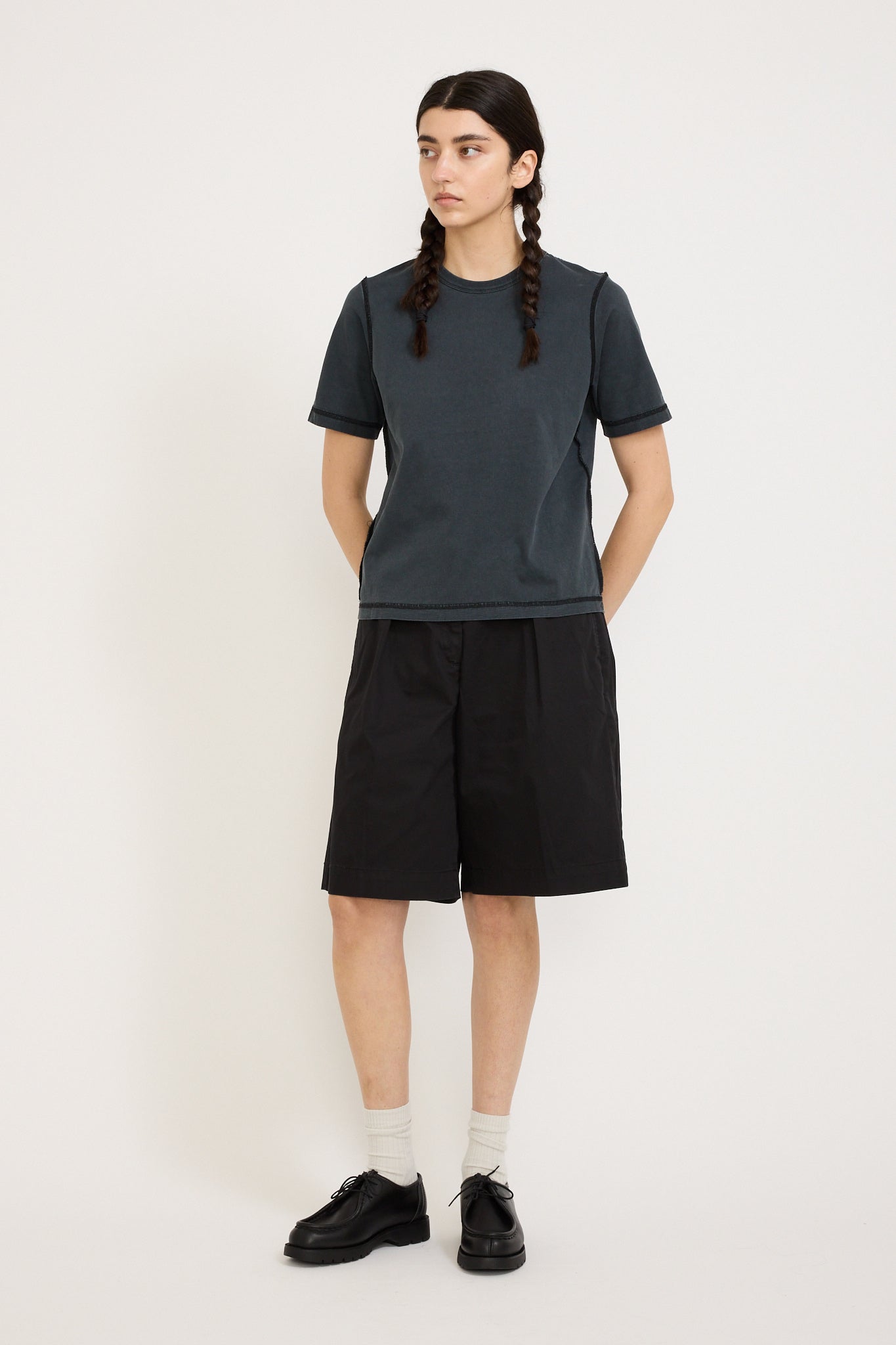 Larriet | Womens Blind Tee Used Black | Maplestore