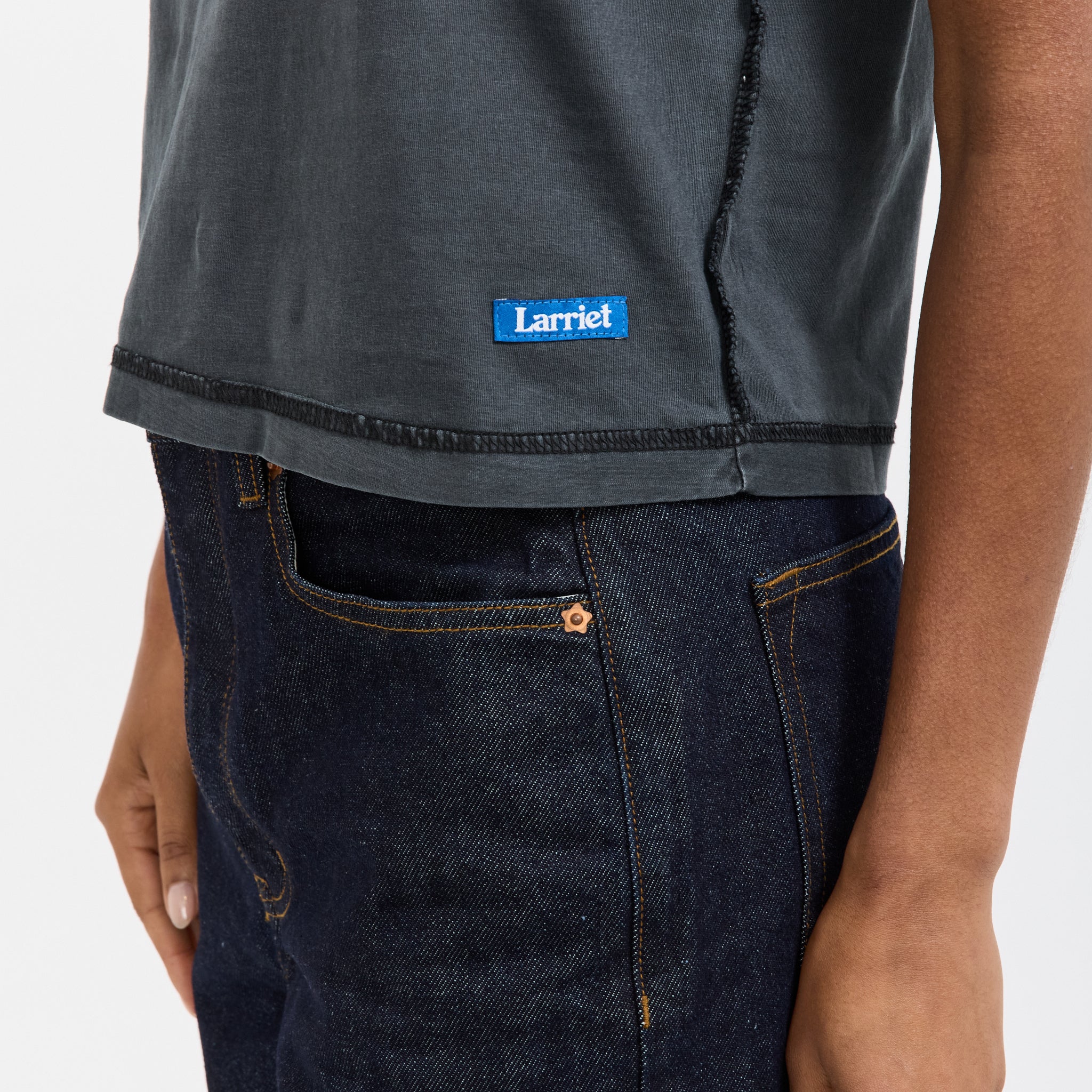 Larriet | Womens Blind Tee Used Black | Maplestore