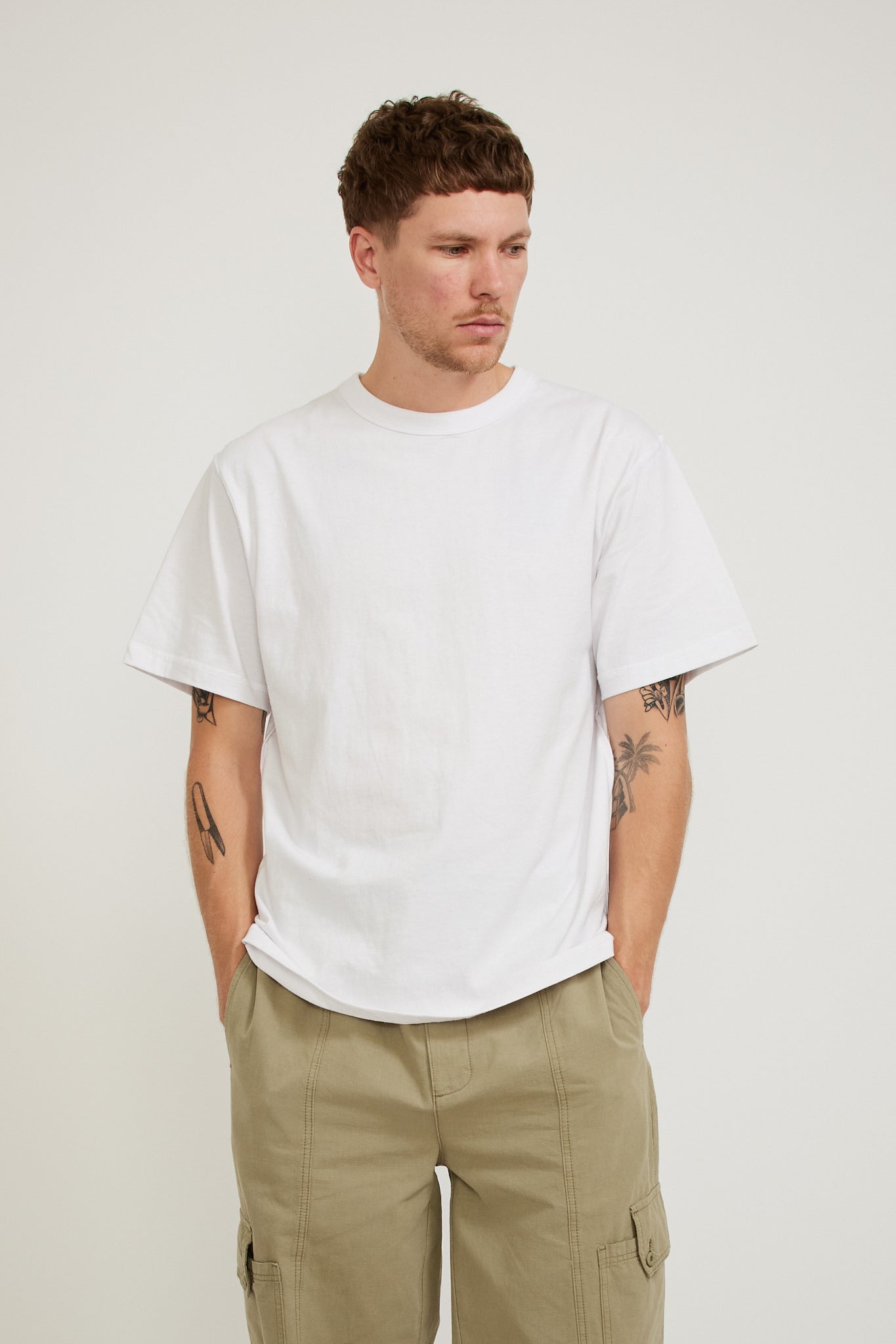 Larriet | Blind Tee White | Maplestore