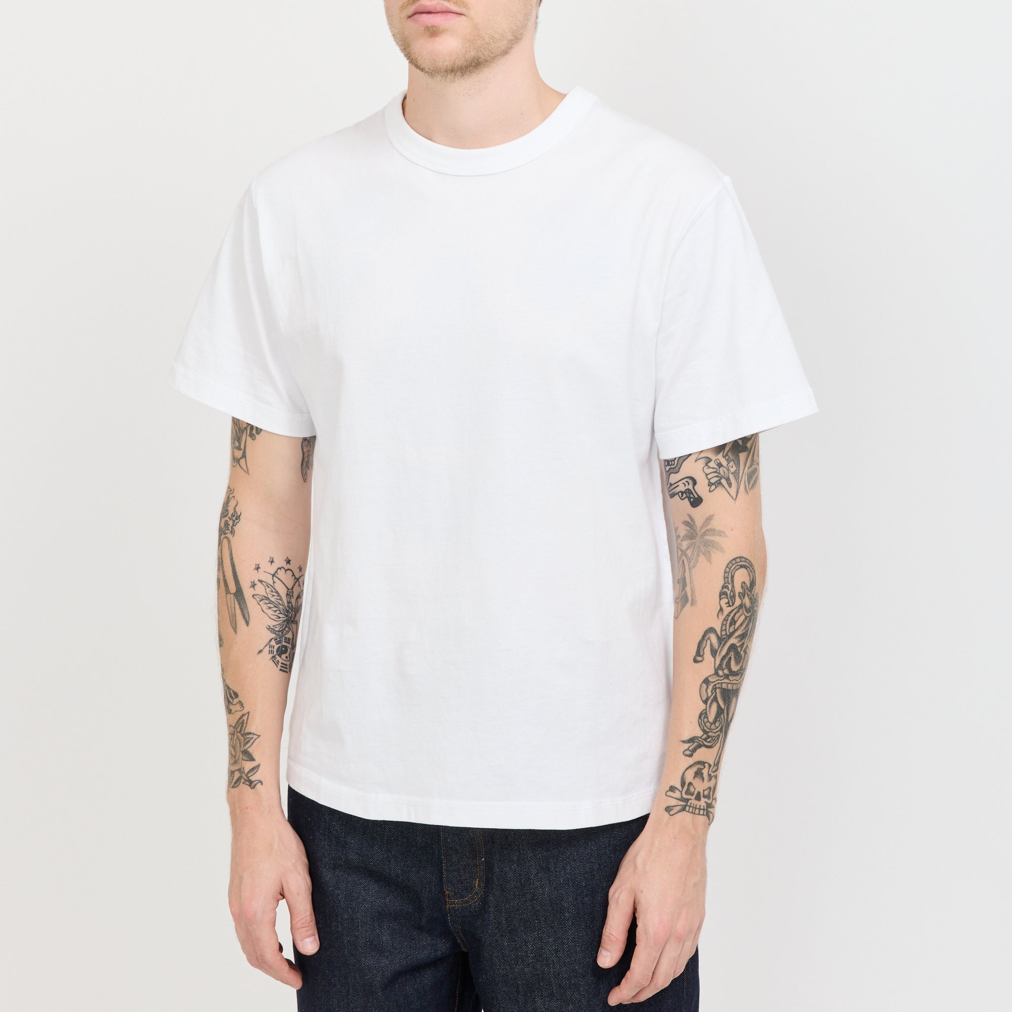 Larriet | Blind Tee White | Maplestore