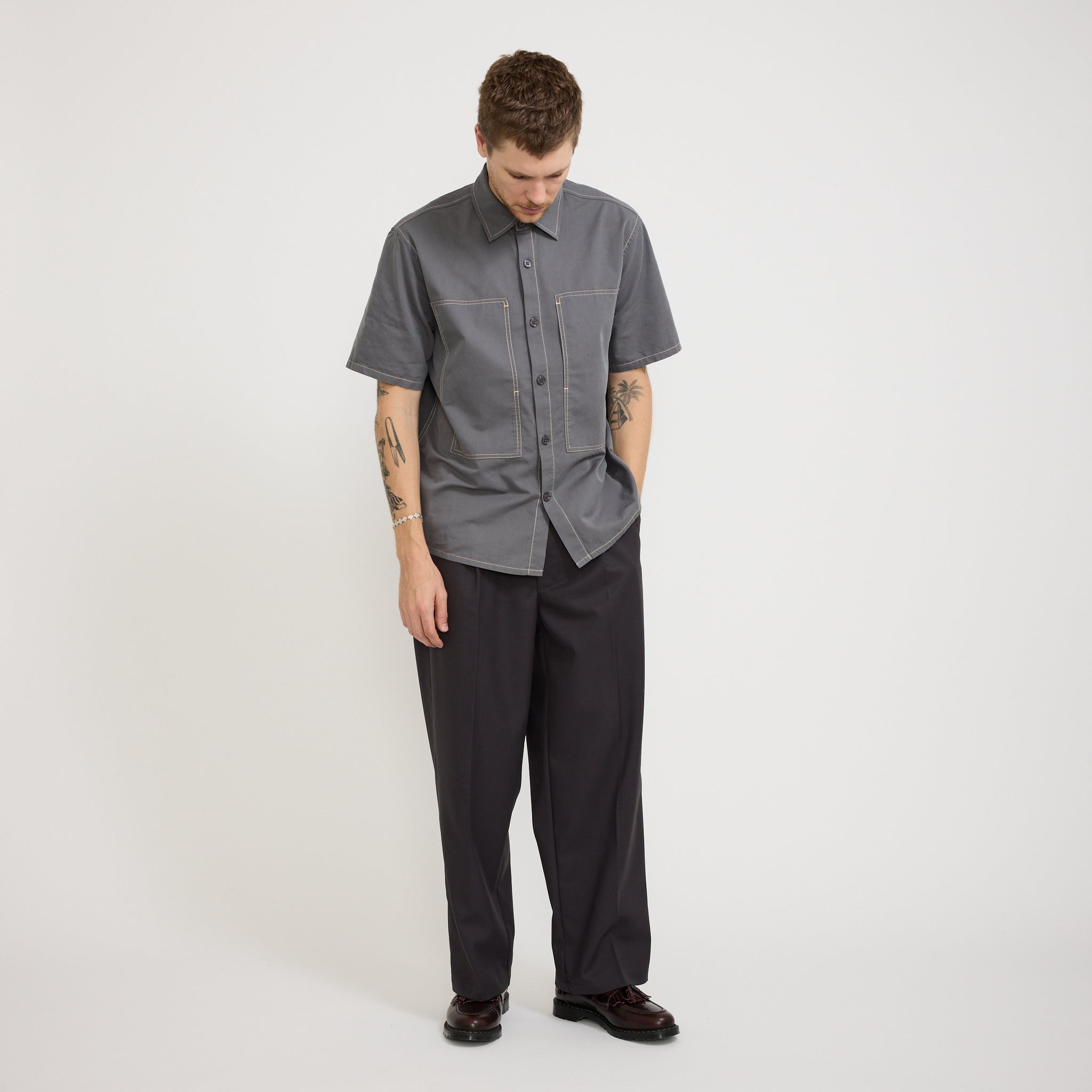 Larriet | Cliff Short Sleeve Shirt Charcoal | Maplestore