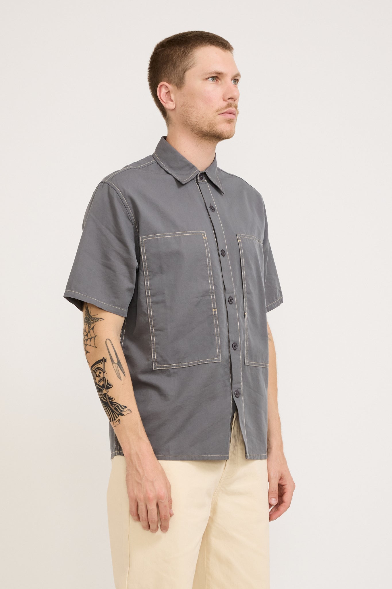 Larriet | Cliff Short Sleeve Shirt Charcoal | Maplestore