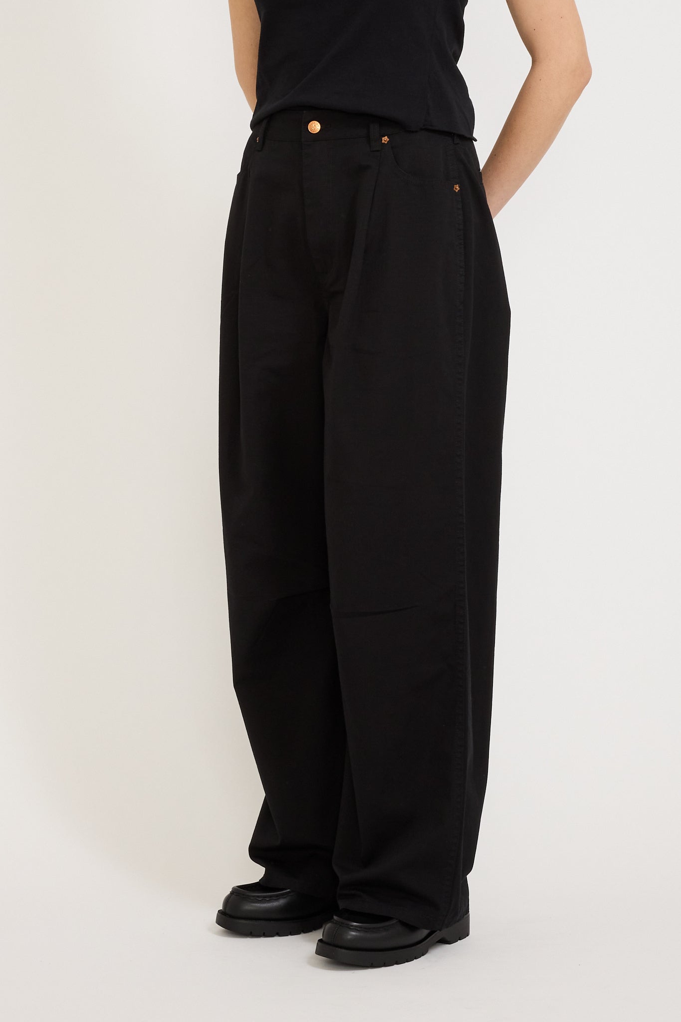 Larriet | Frederick Pant Black | Maplestore