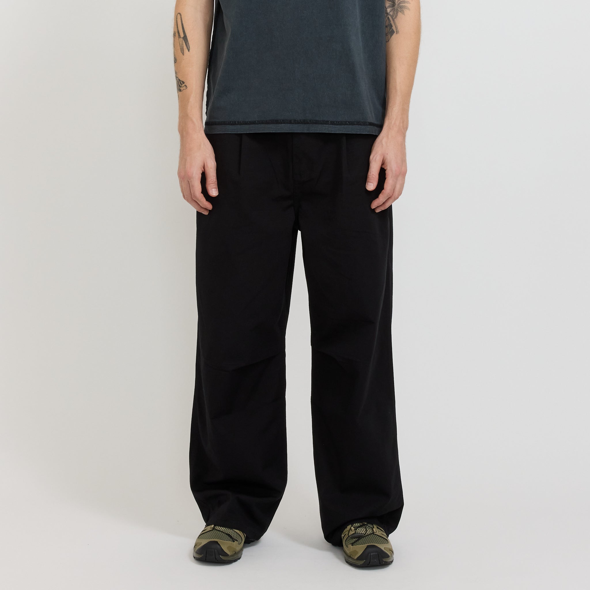 Larriet | Frederick Pant Black | Maplestore