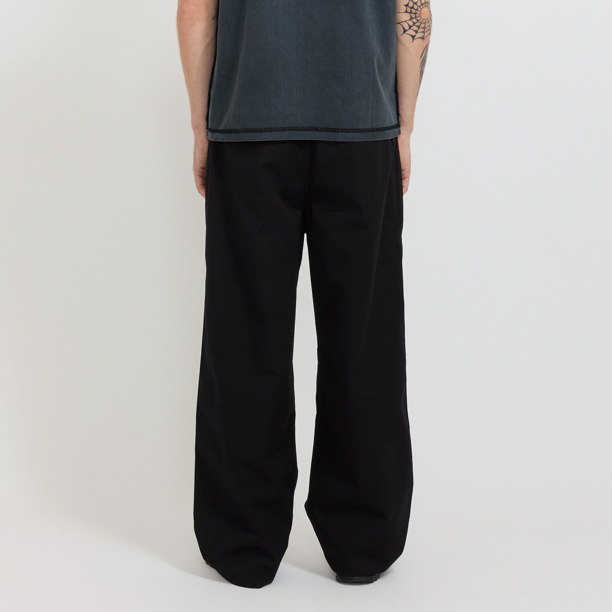 Larriet | Frederick Pant Black | Maplestore