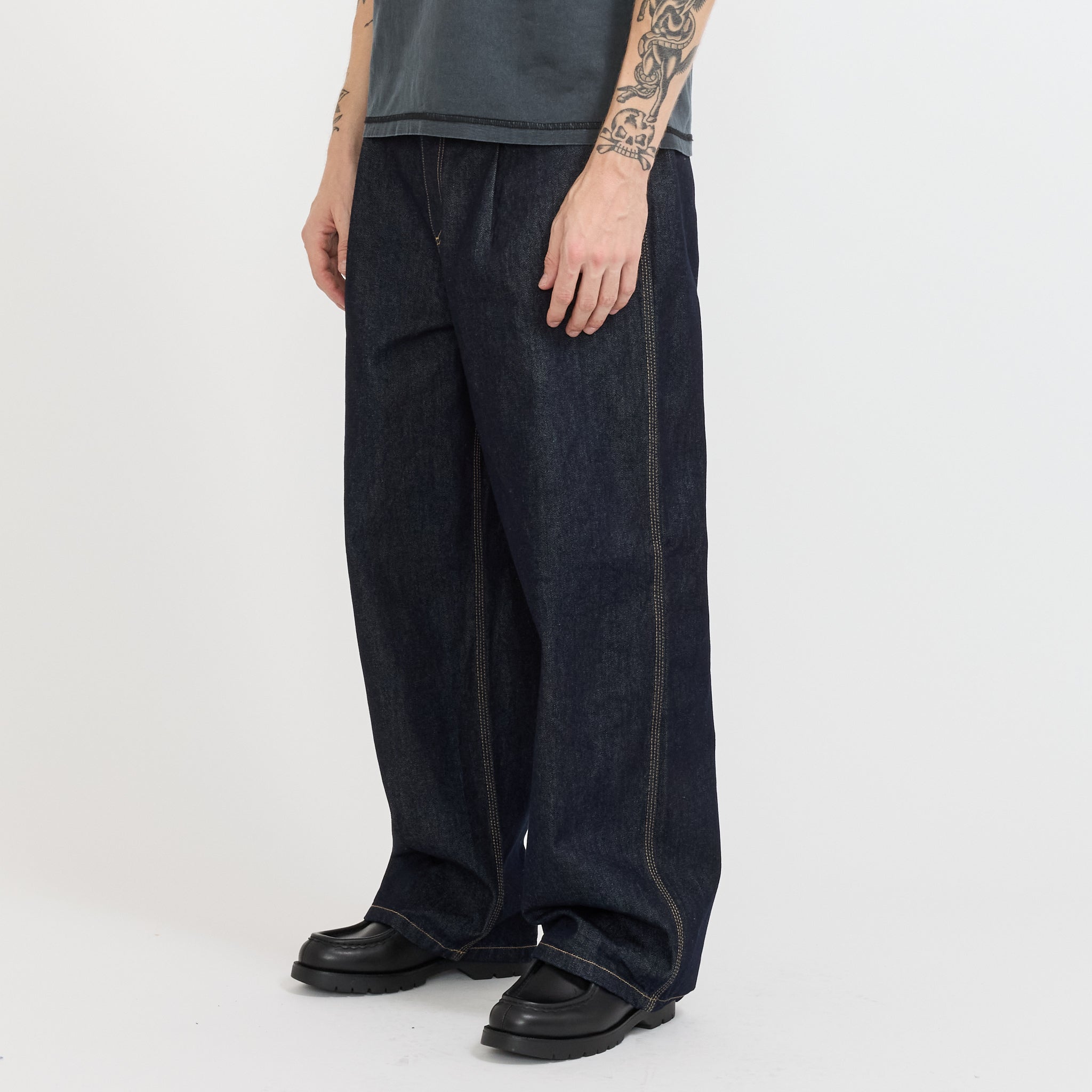 Larriet | Frederick Pant Indigo Denim | Maplestore