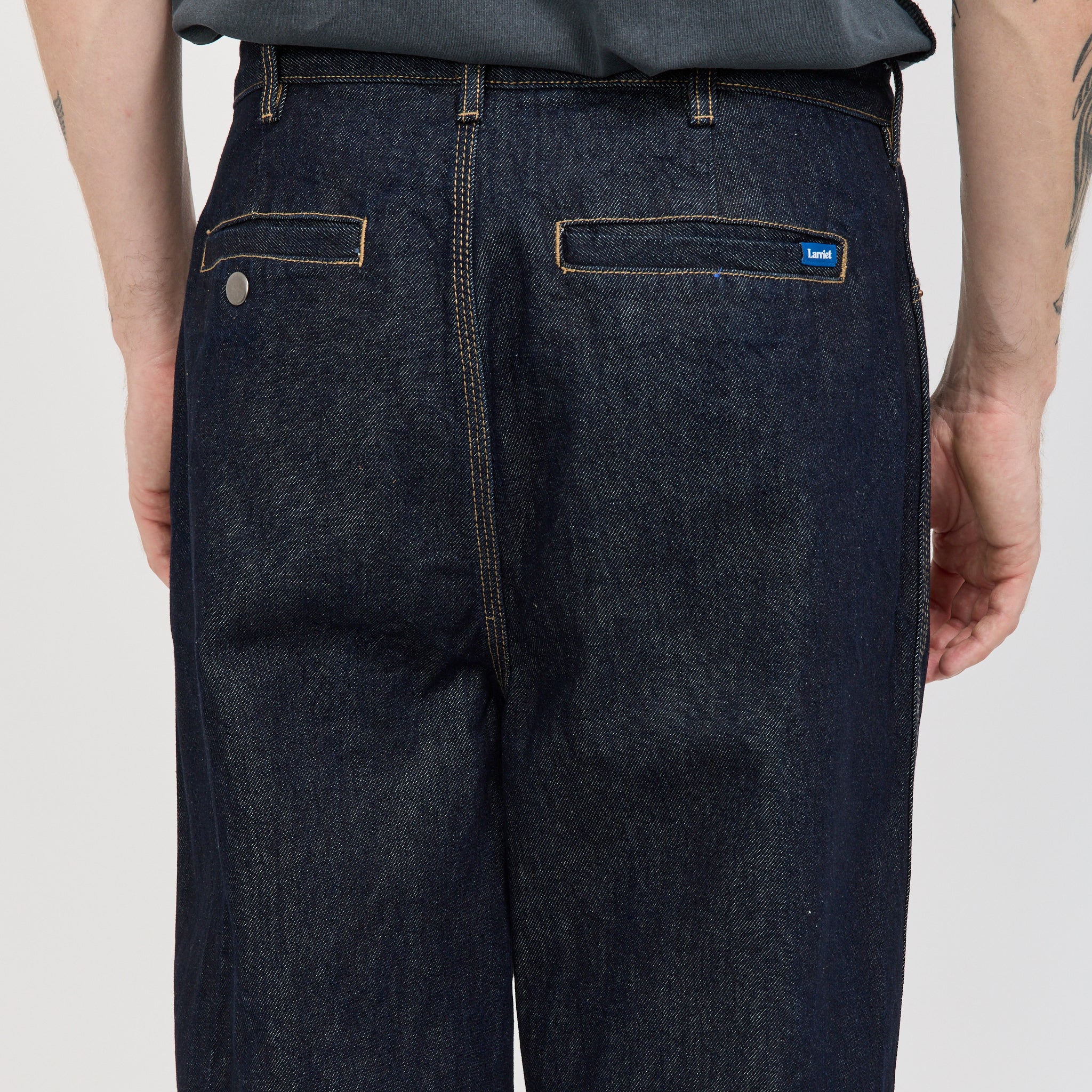 Larriet | Frederick Pant Indigo Denim | Maplestore