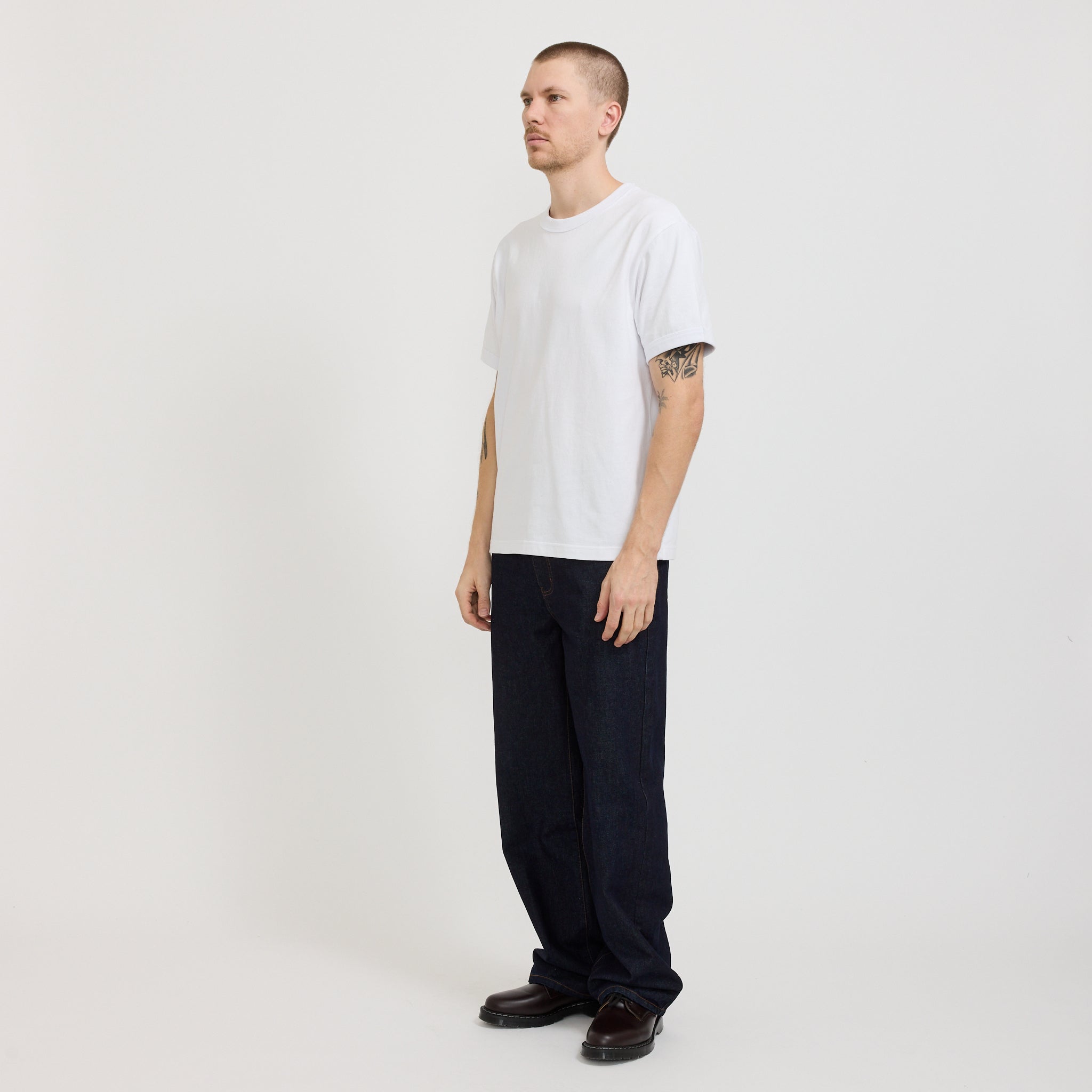 Hubby Tee White