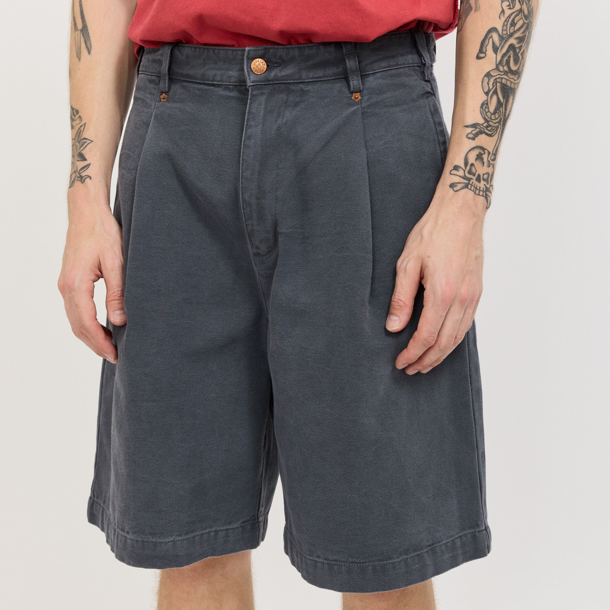 Lyu Short Charcoal