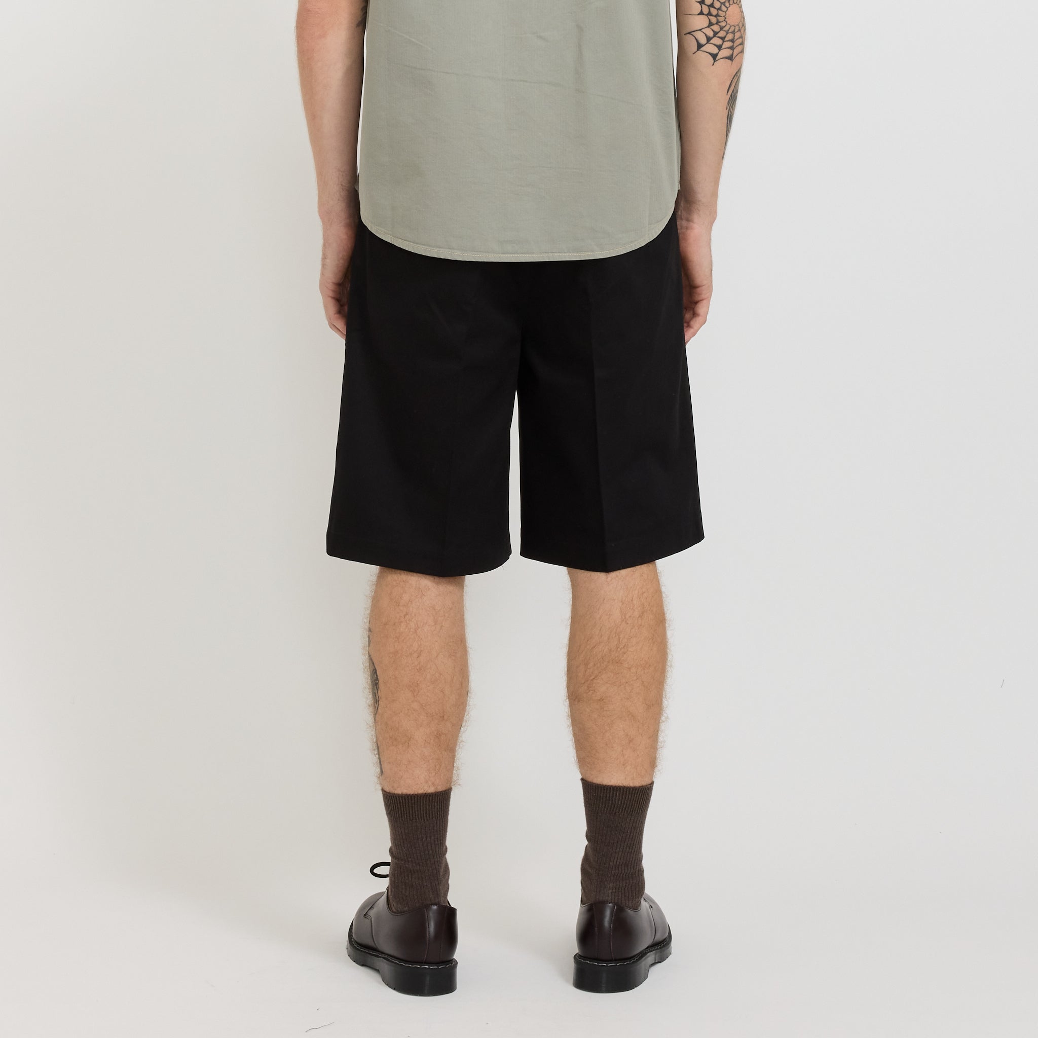 Larriet | Lyu Short Black | Maplestore