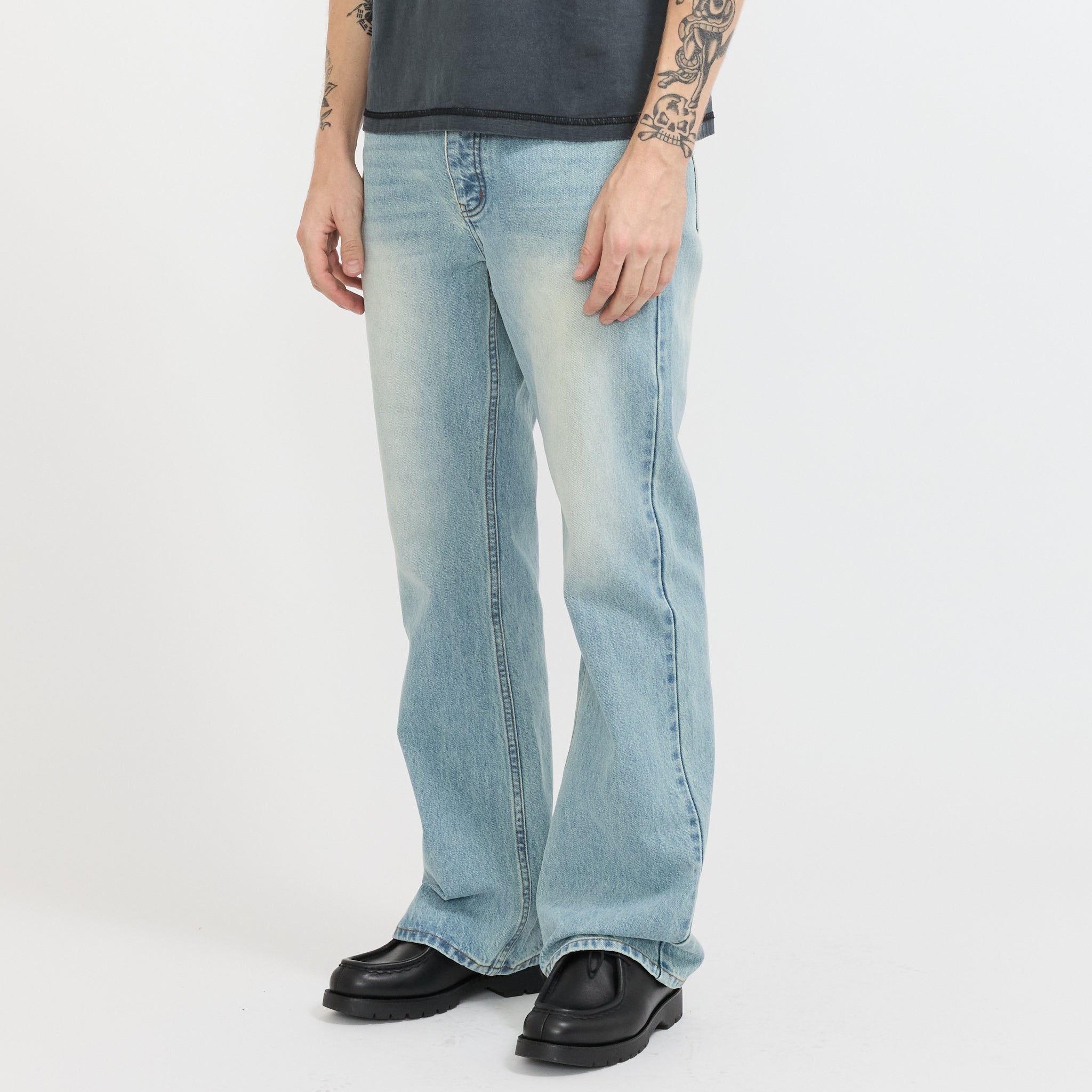Larriet | Vini Jean Light Blue | Maplestore