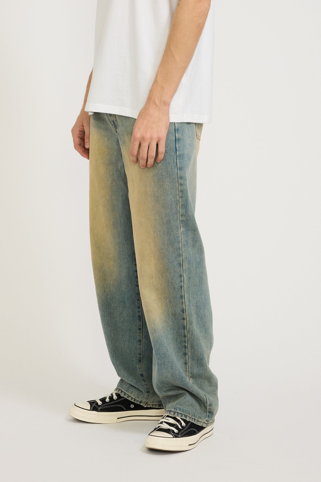 Larriet | Wale Jeans Dirty Wash | Maplestore