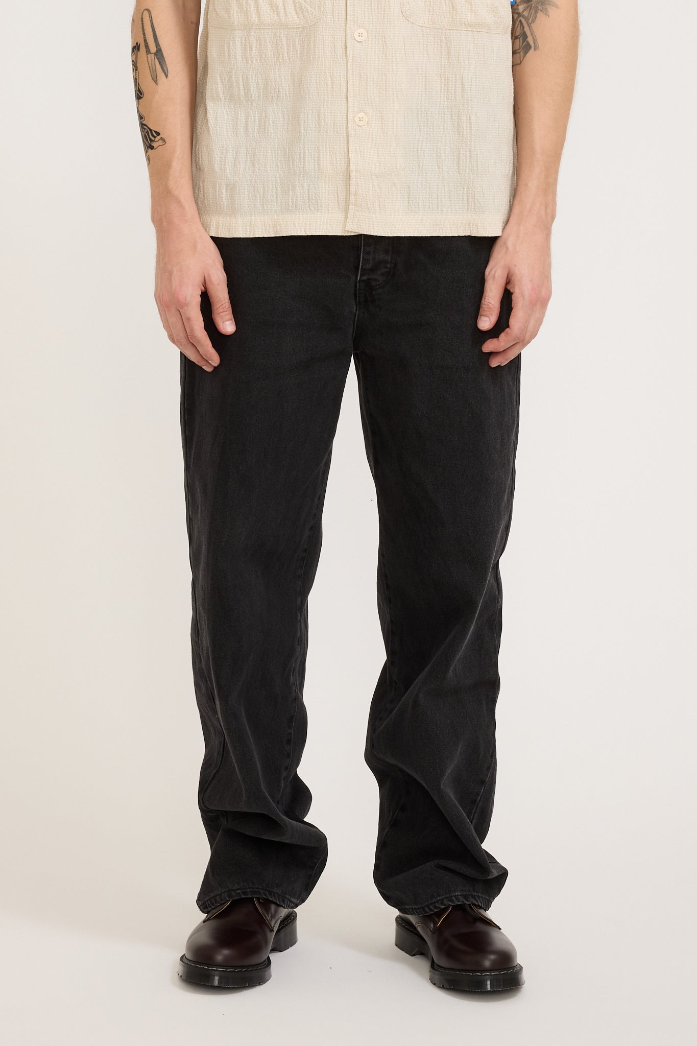 Larriet | Wale Jeans Used Black | Maplestore