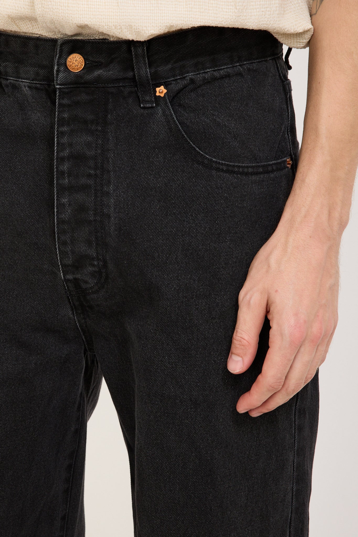 Larriet | Wale Jeans Used Black | Maplestore