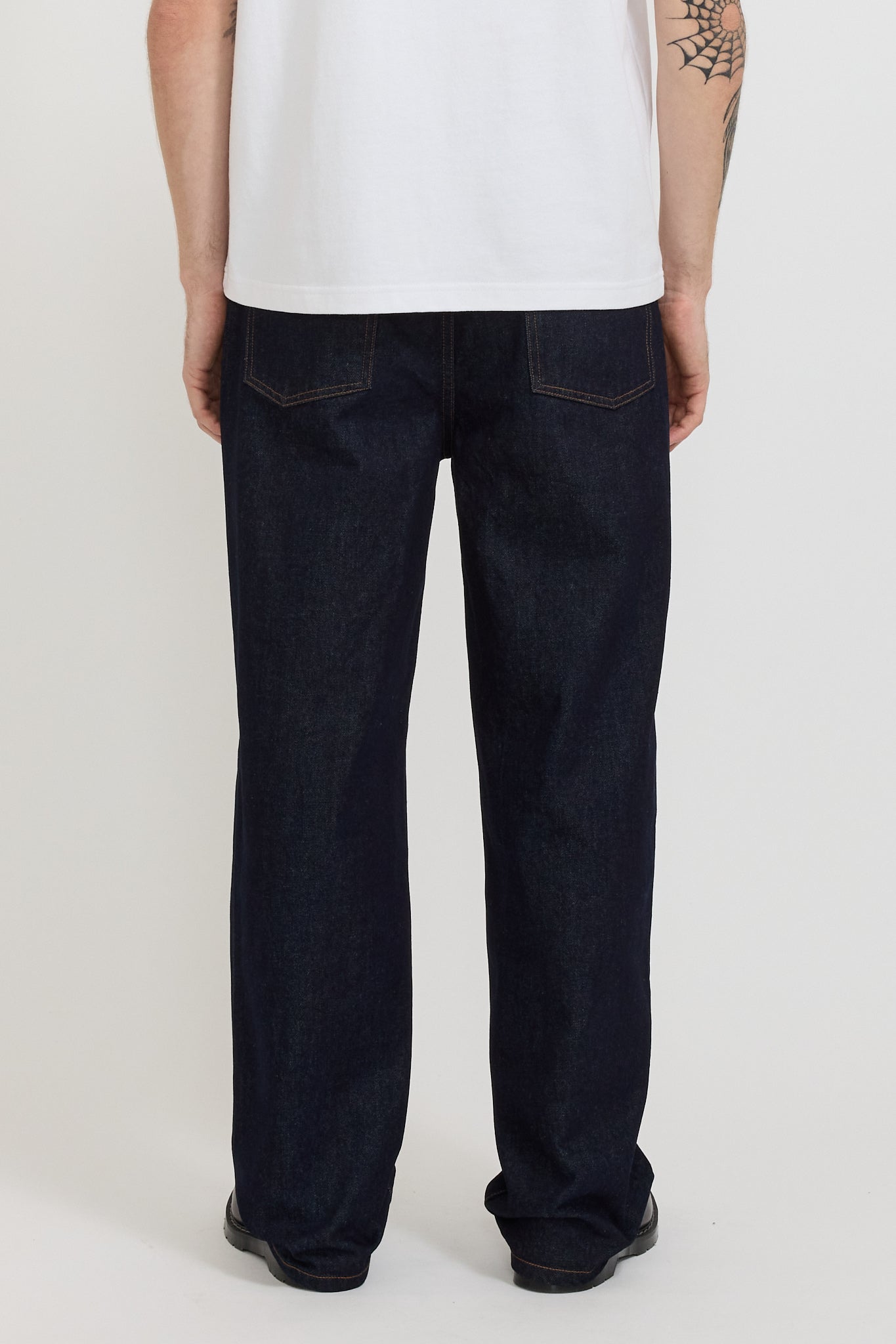 Larriet | Wale Jeans Indigo | Maplestore