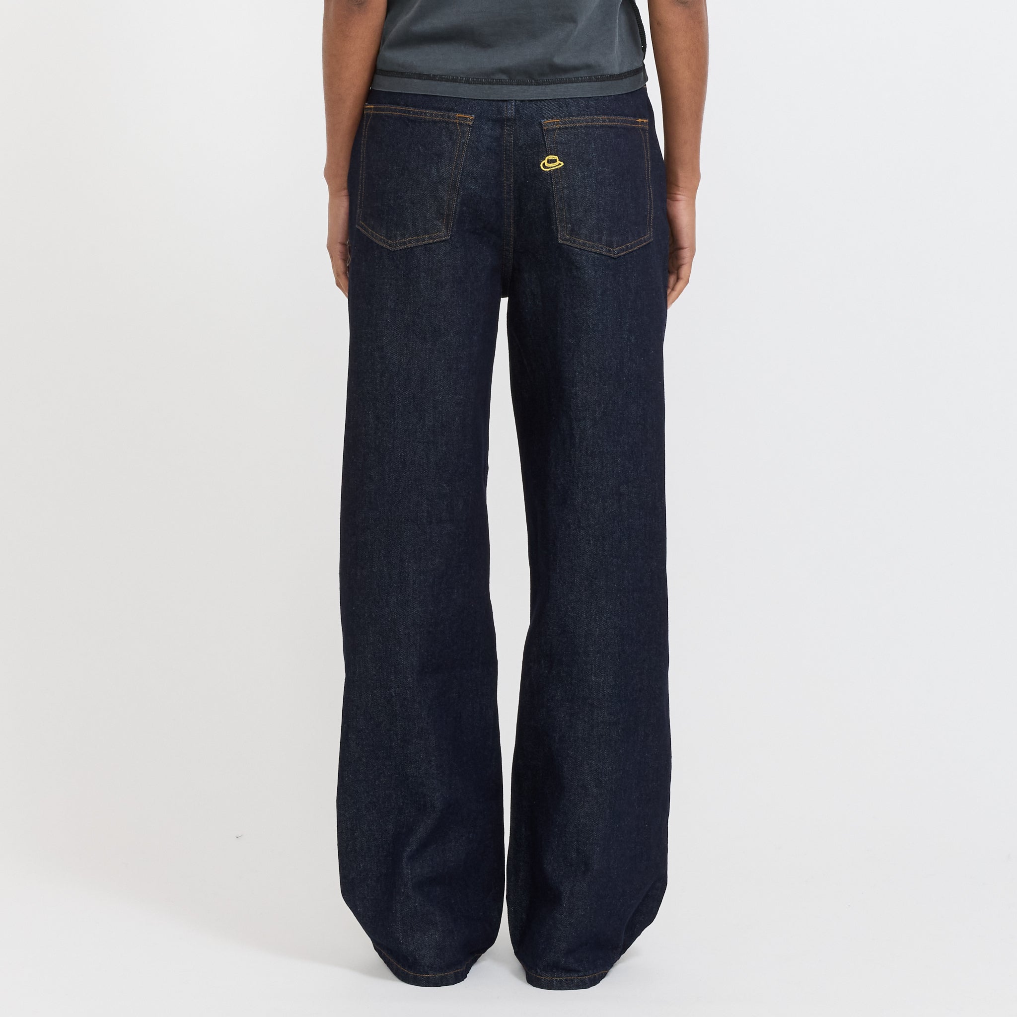 Larriet | Womens Wale Jeans Indigo | Maplestore