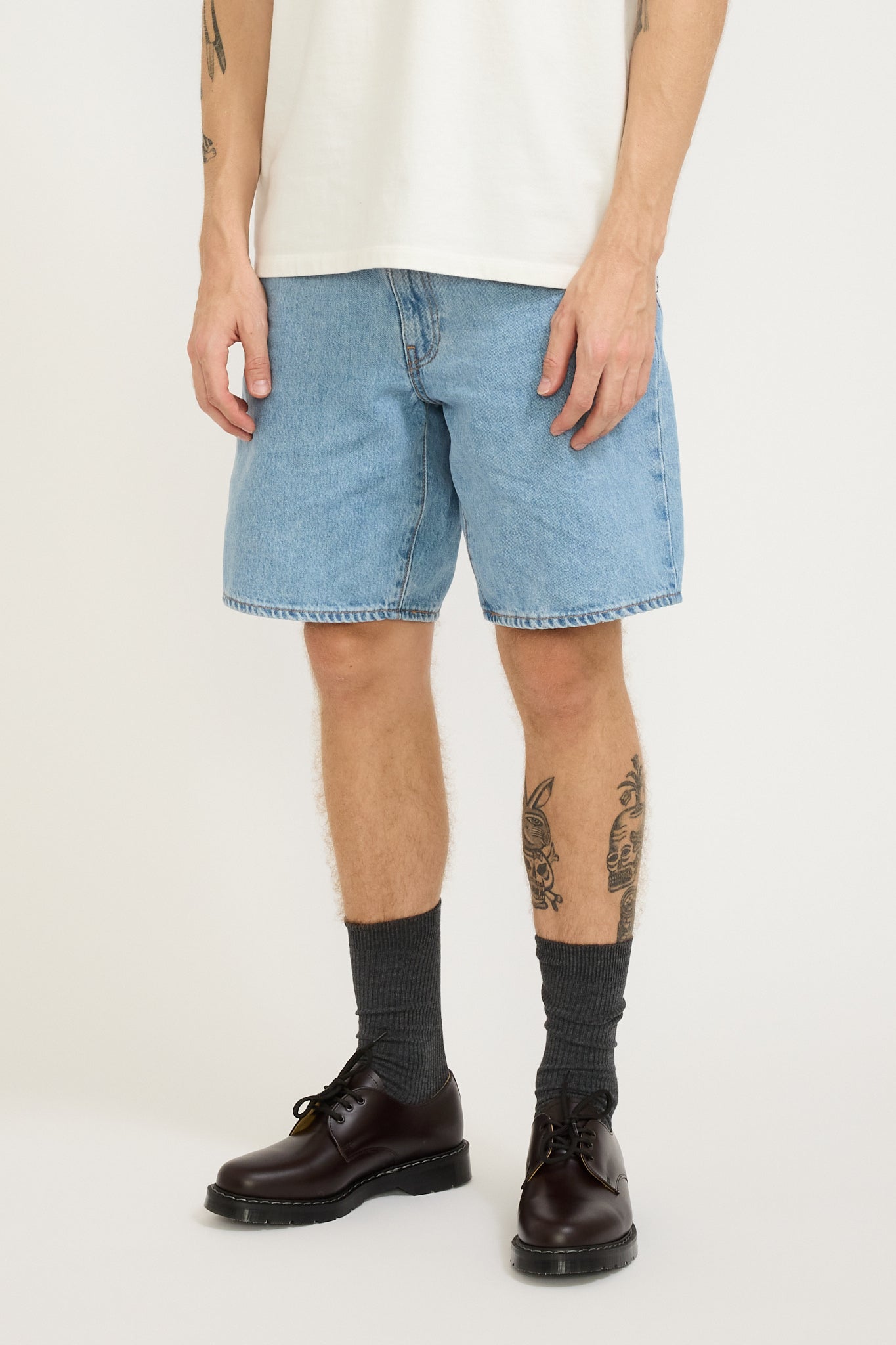 Levis | 468 Loose Light Jog Shorts | Maplestore