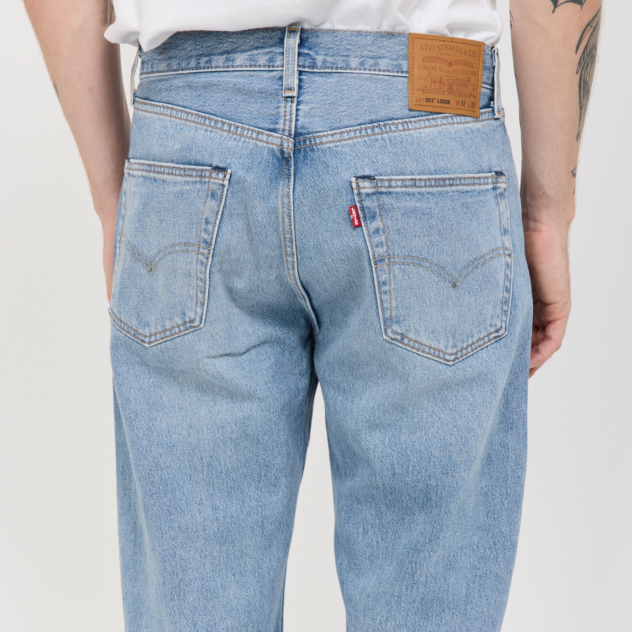 Levis | 501 Loose In My Bronco | Maplestore
