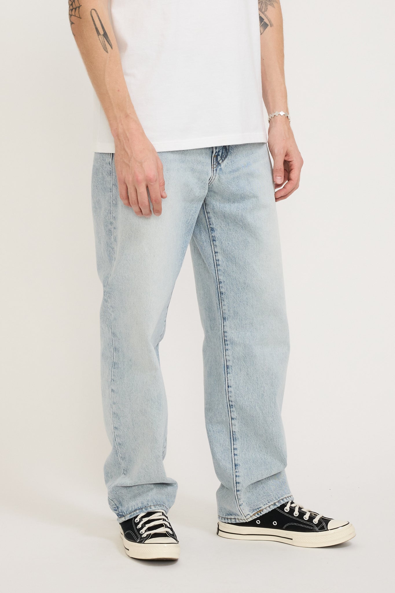 Levis | 568 Loose Straight Baby Blue Essentials | Maplestore