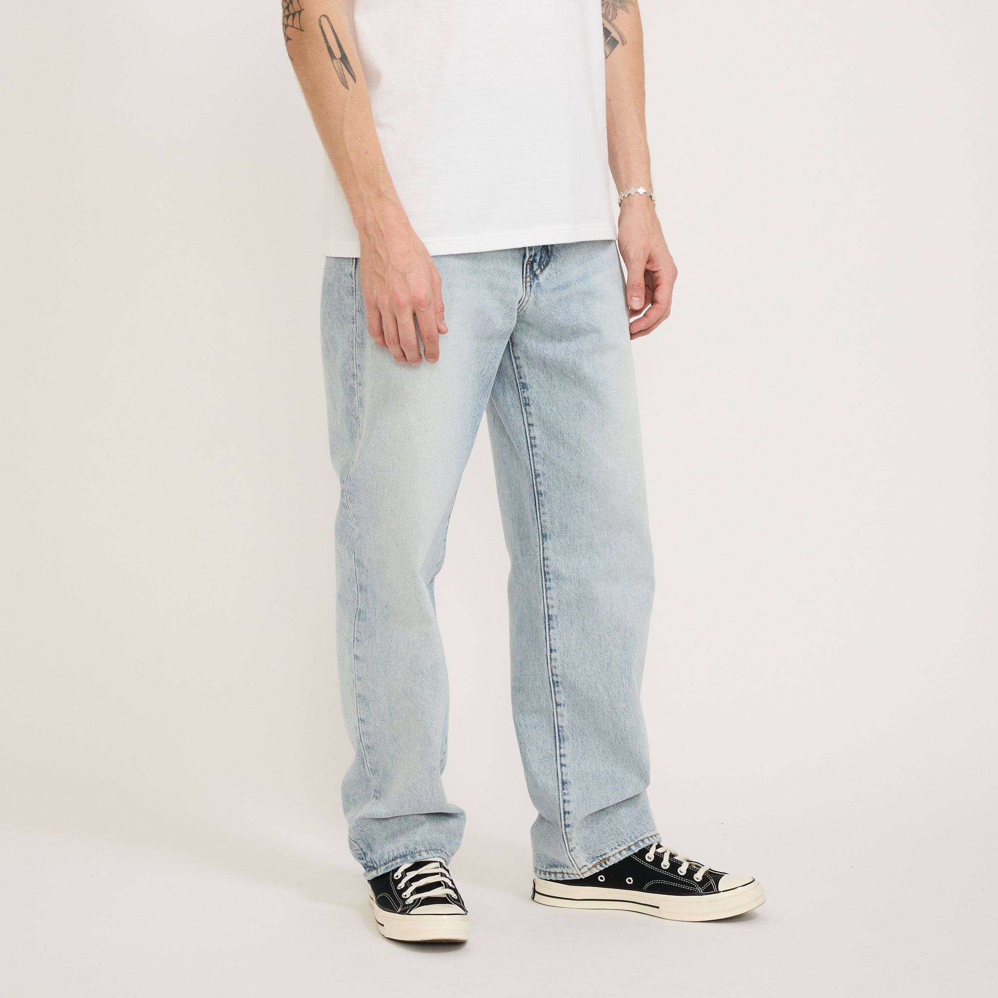 568 Loose Straight Baby Blue Essentials