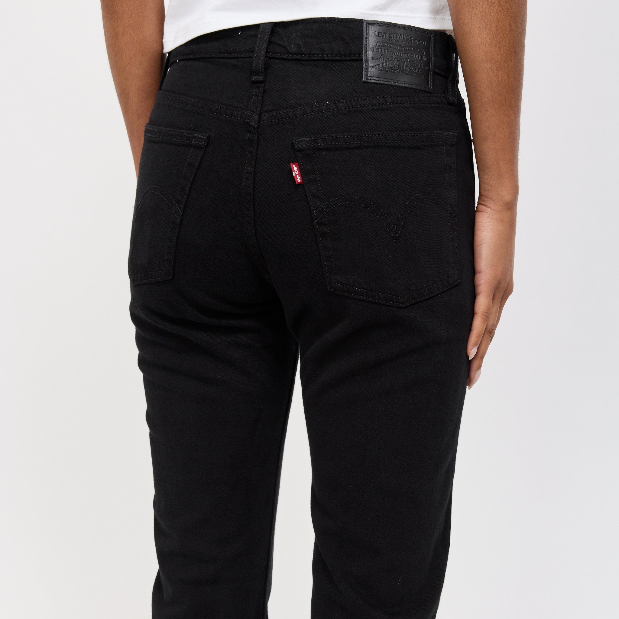 Levis | Wedgie Straight Black Sprout | Maplestore