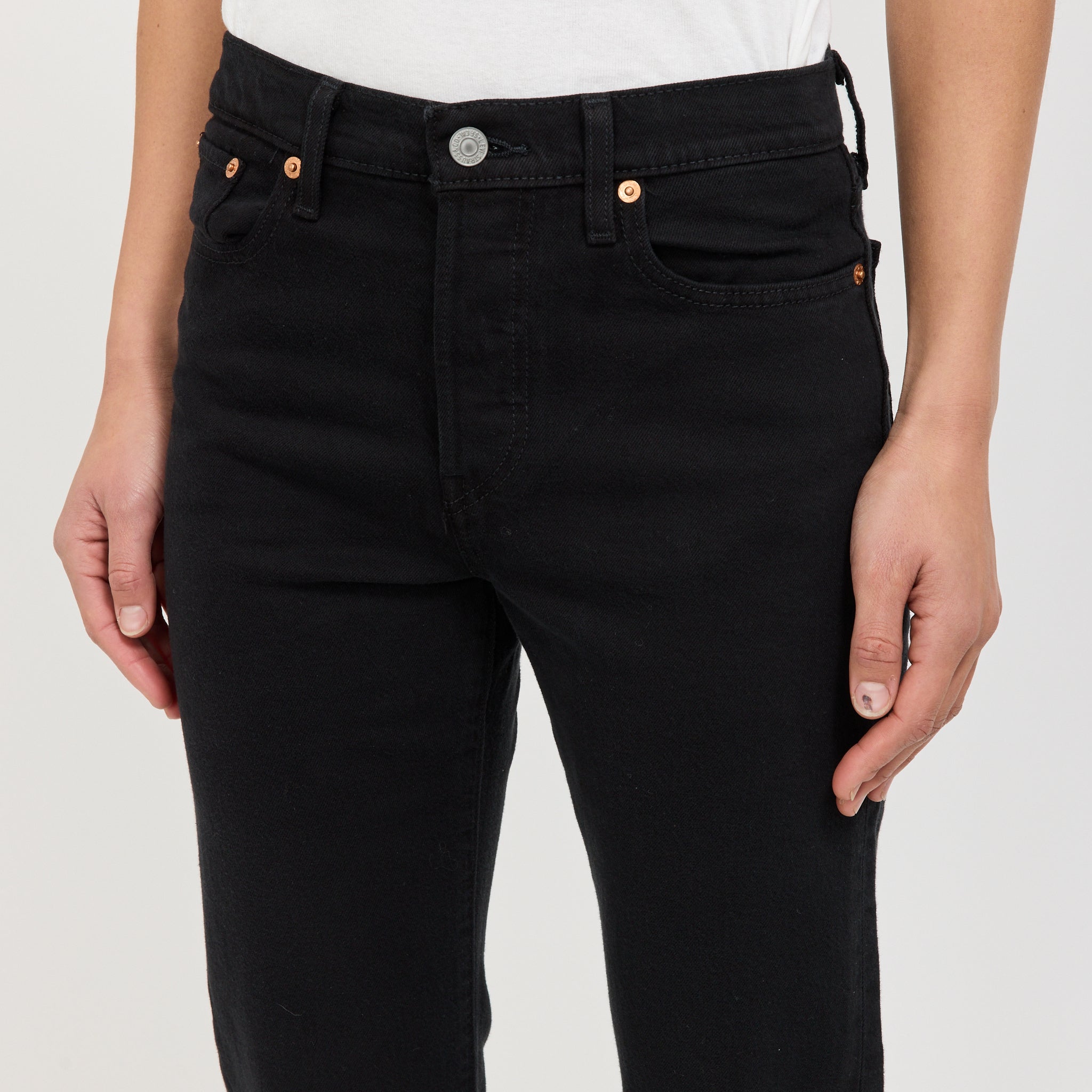 Wedgie Straight Black Sprout