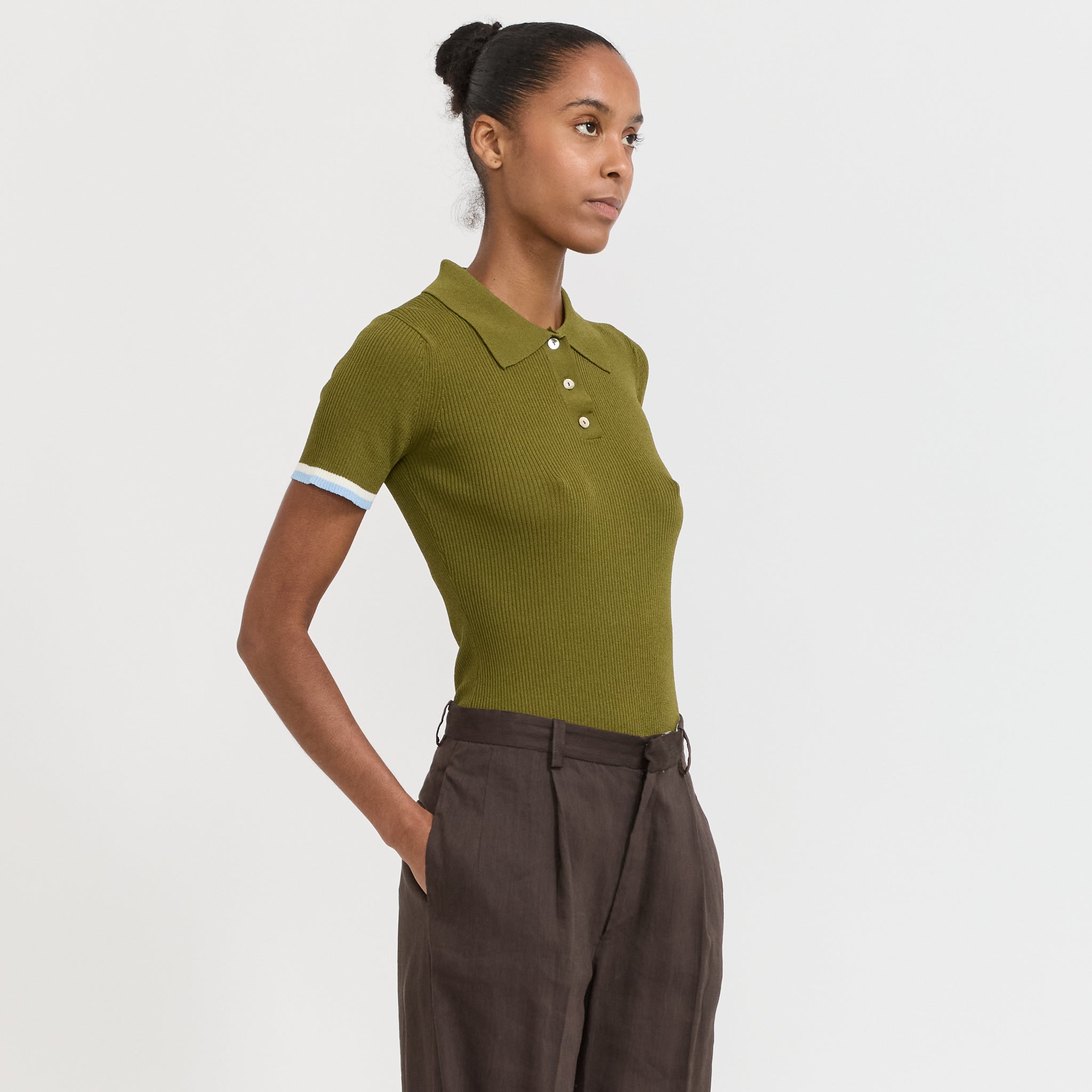 Le Mont Saint Michel | Selaste Short Sleeve Polo Kaki | Maplestore