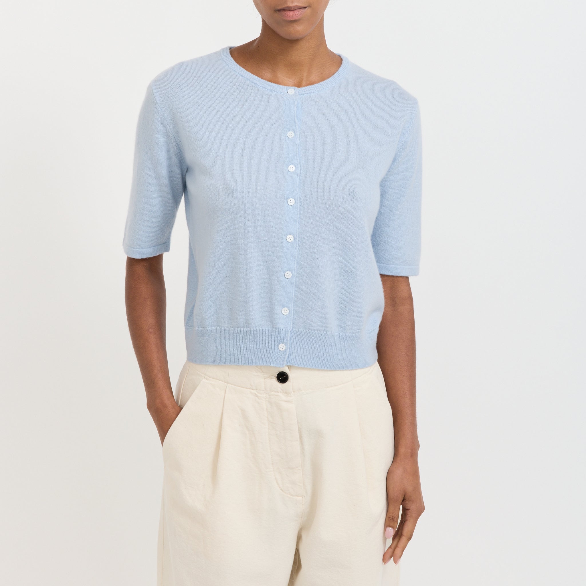 Le Mont Saint Michel | Sirma Short Sleeve Cardigan Sky | Maplestore