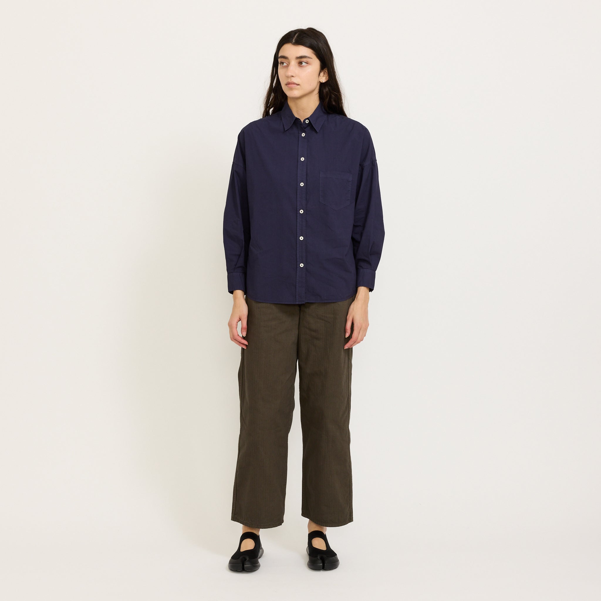 LMND | Chiara Shirt Classic Navy | Maplestore