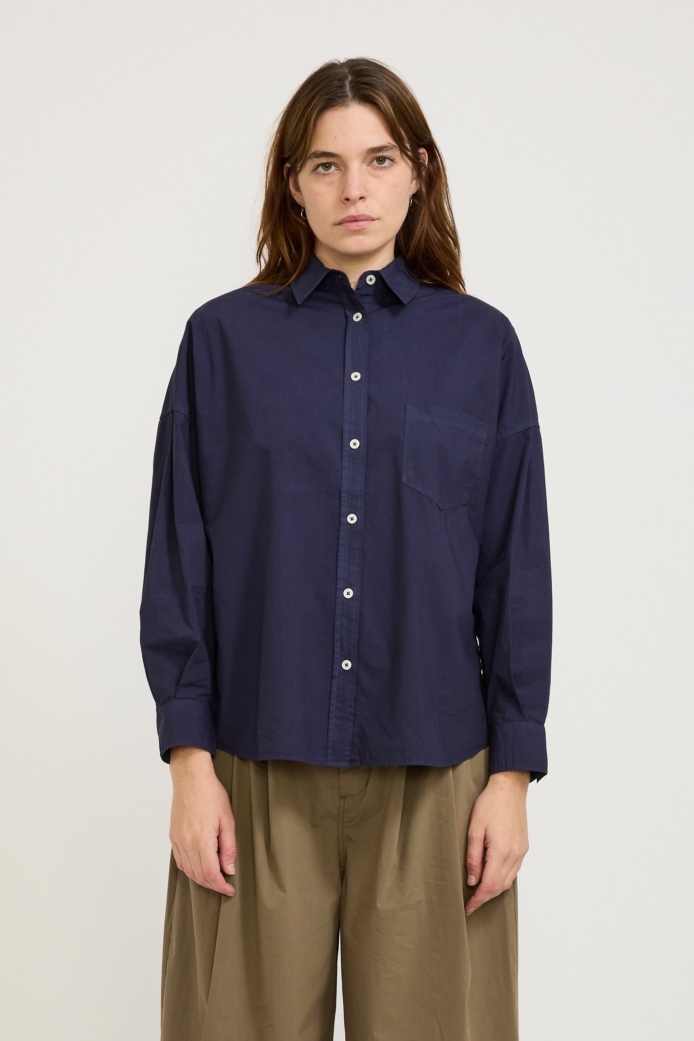 LMND | Chiara Shirt Classic Navy | Maplestore