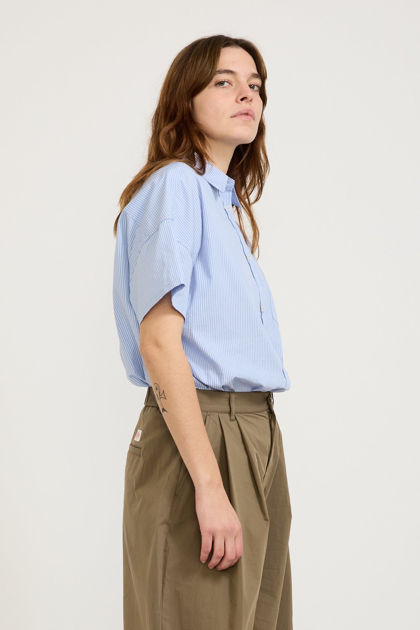 LMND | Chiara Short Sleeve Shirt Powder Blue/White | Maplestore