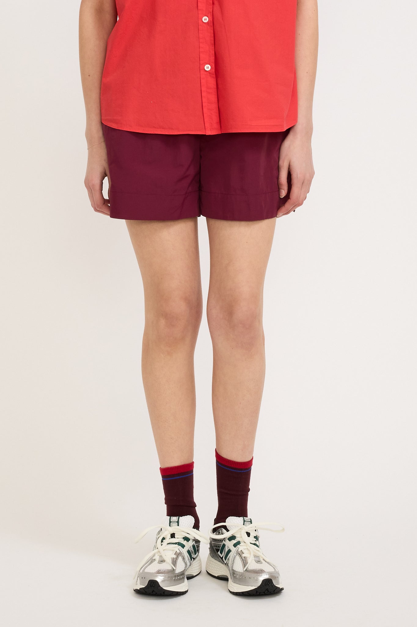 LMND | Sprint Windbreaker Short Burgundy | Maplestore