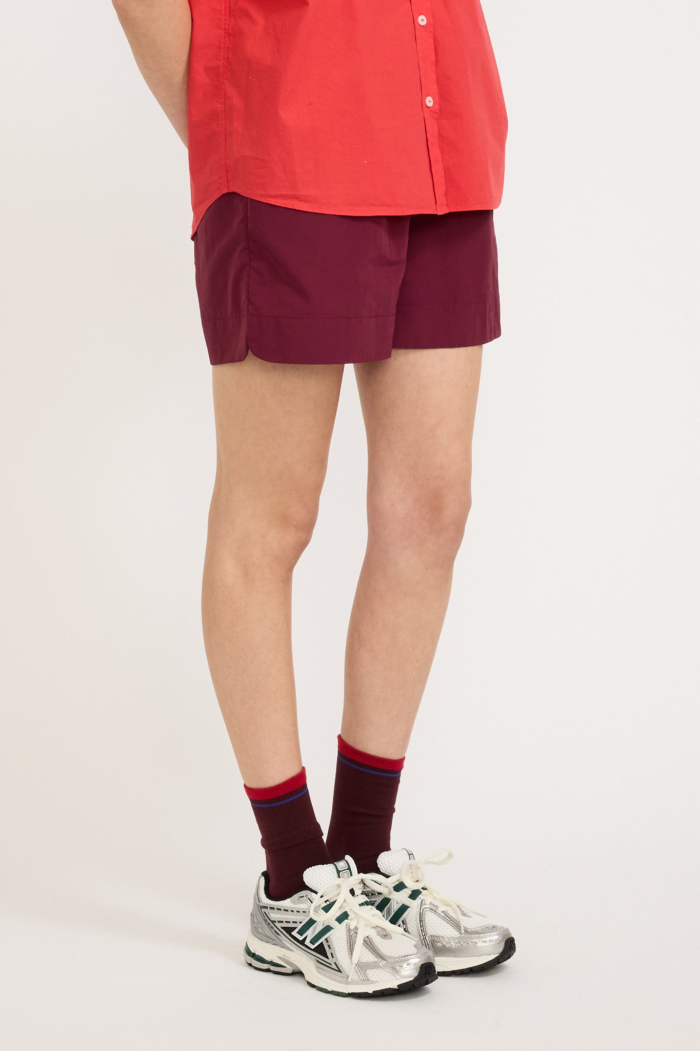 LMND | Sprint Windbreaker Short Burgundy | Maplestore