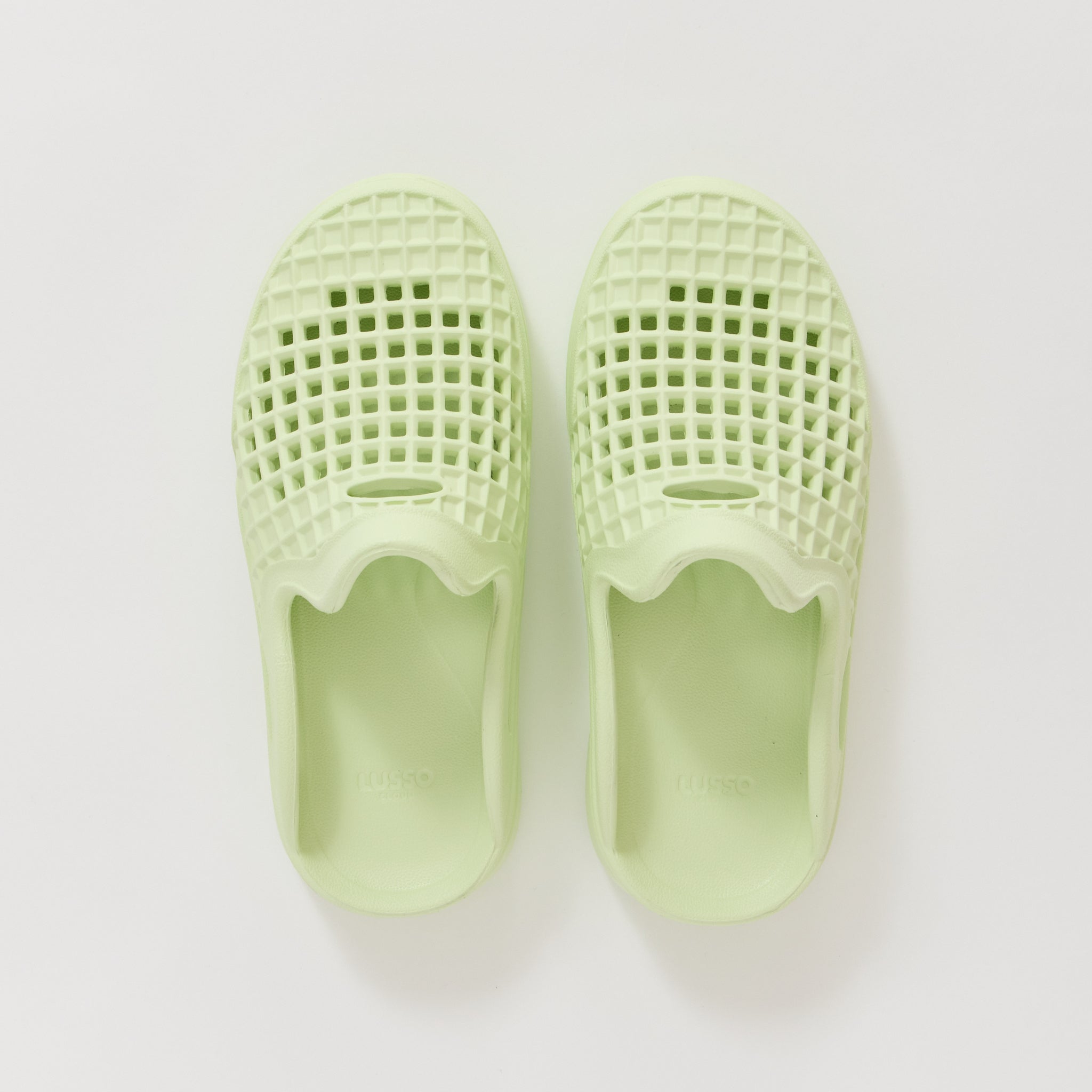 Lusso Cloud | Scenario Slide Daiquiri Ice | Maplestore