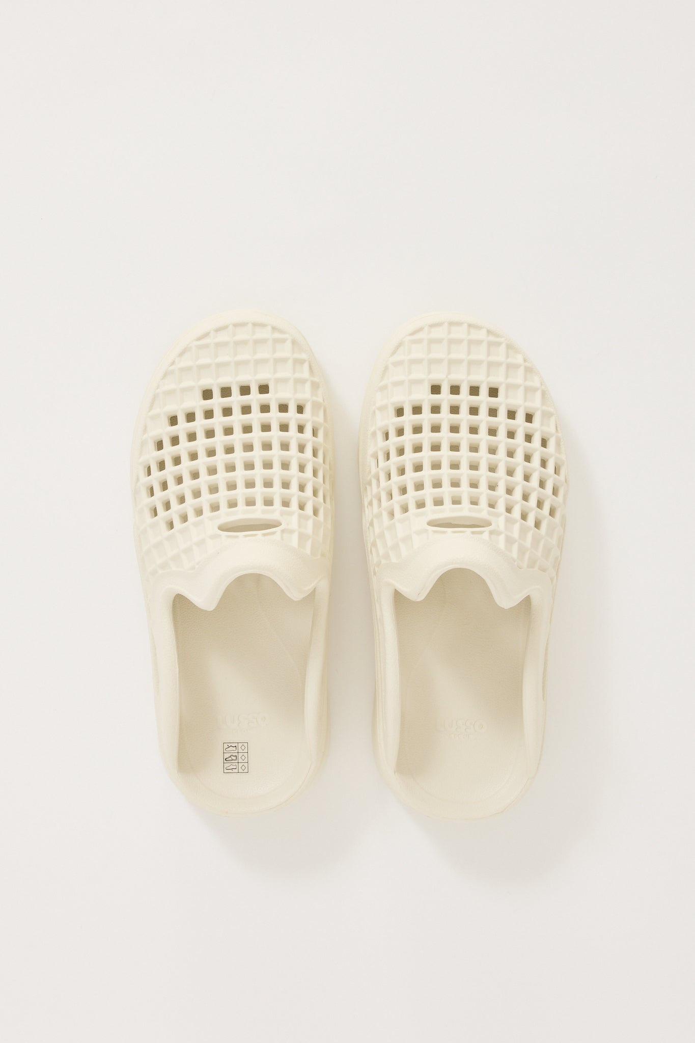 Lusso Cloud | Scenario Slide Bone White | Maplestore