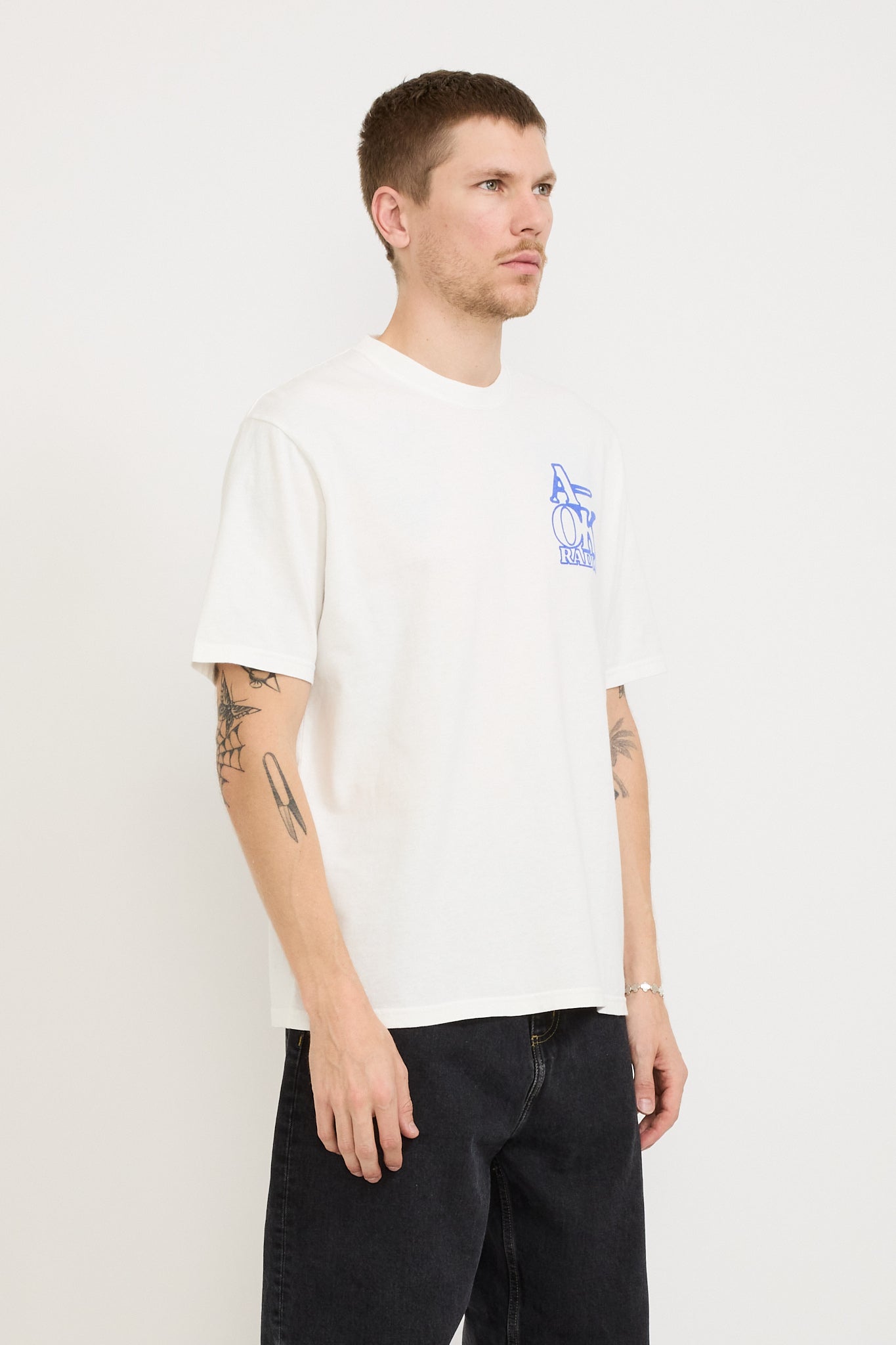 Magic Castles | Cheap Finds SS Tee Off White | Maplestore