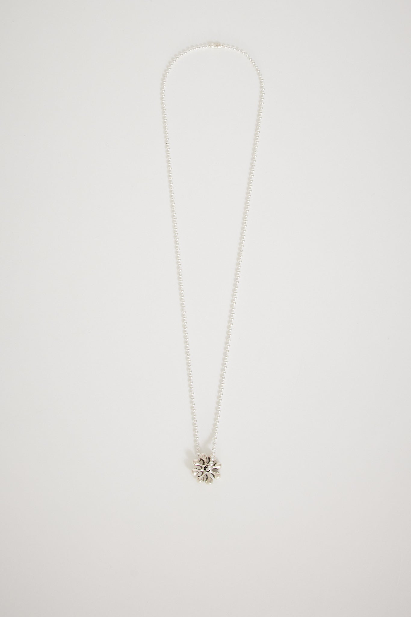 Maple Co. | Orbit Pendant + Chain Silver | Maplestore