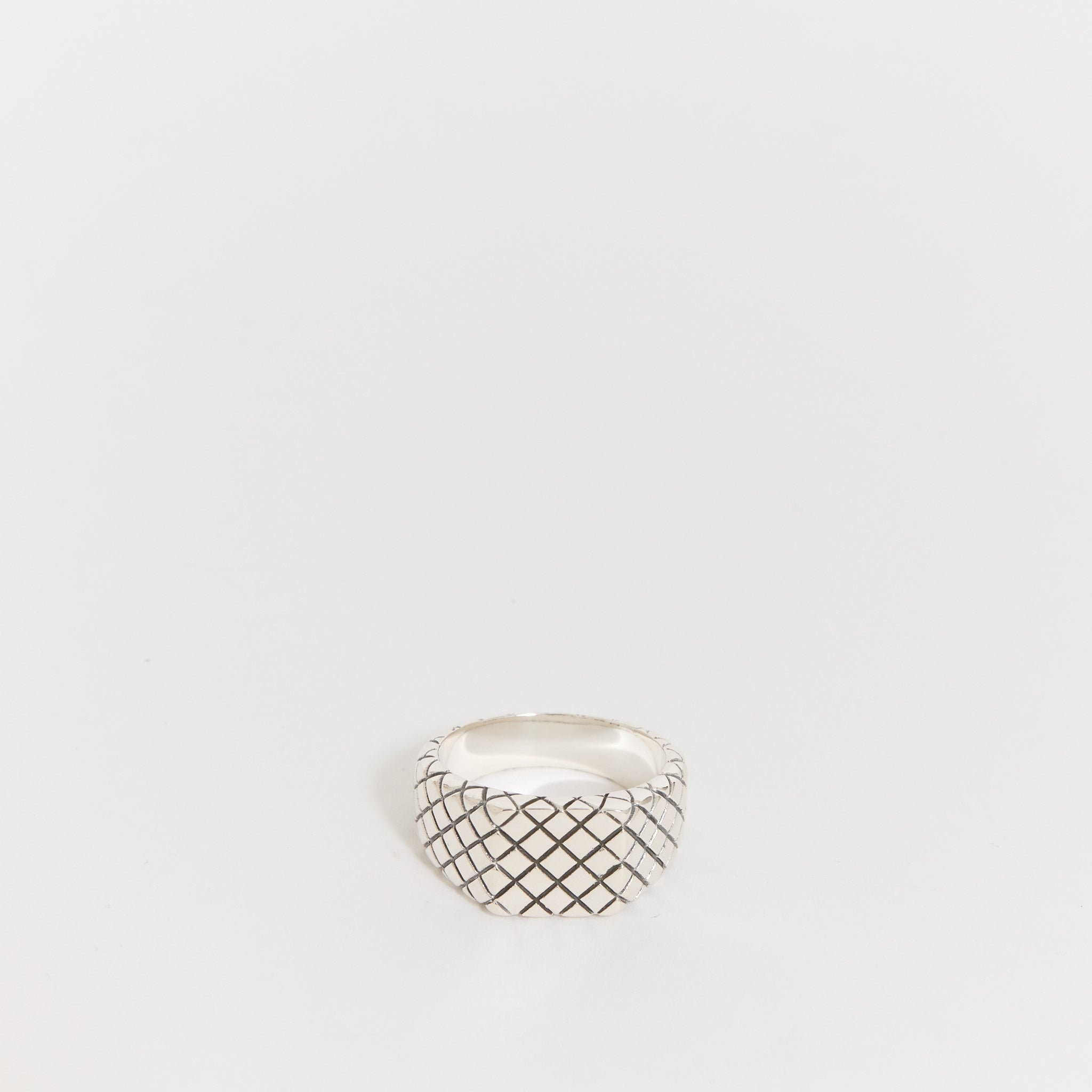 Quilted Signet Ring Silver