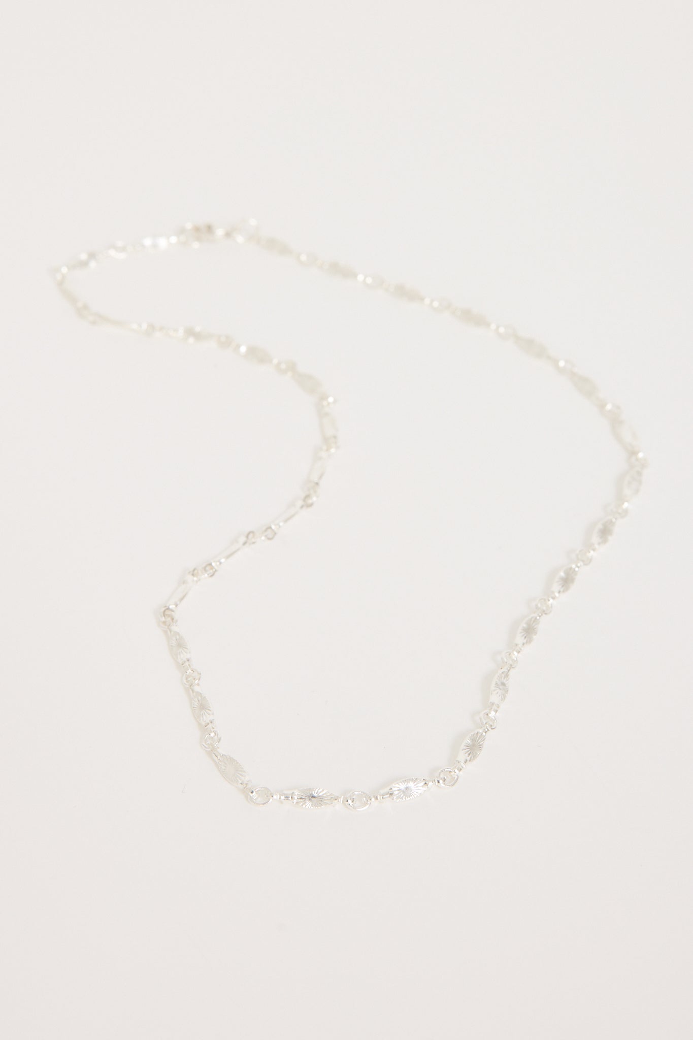 Maple Co. | Sunburst Chain Silver | Maplestore