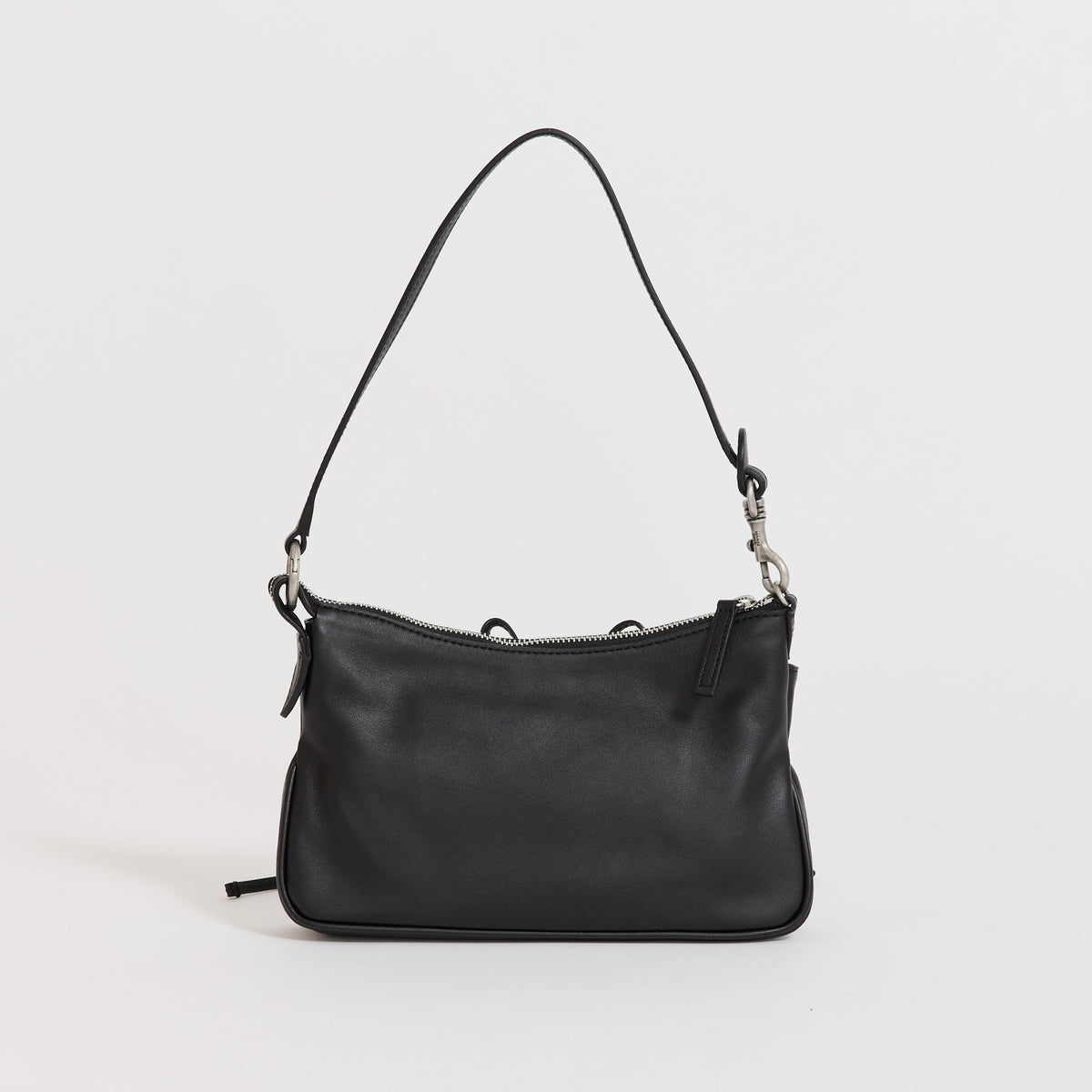 Ribbon Pochette Black Plain
