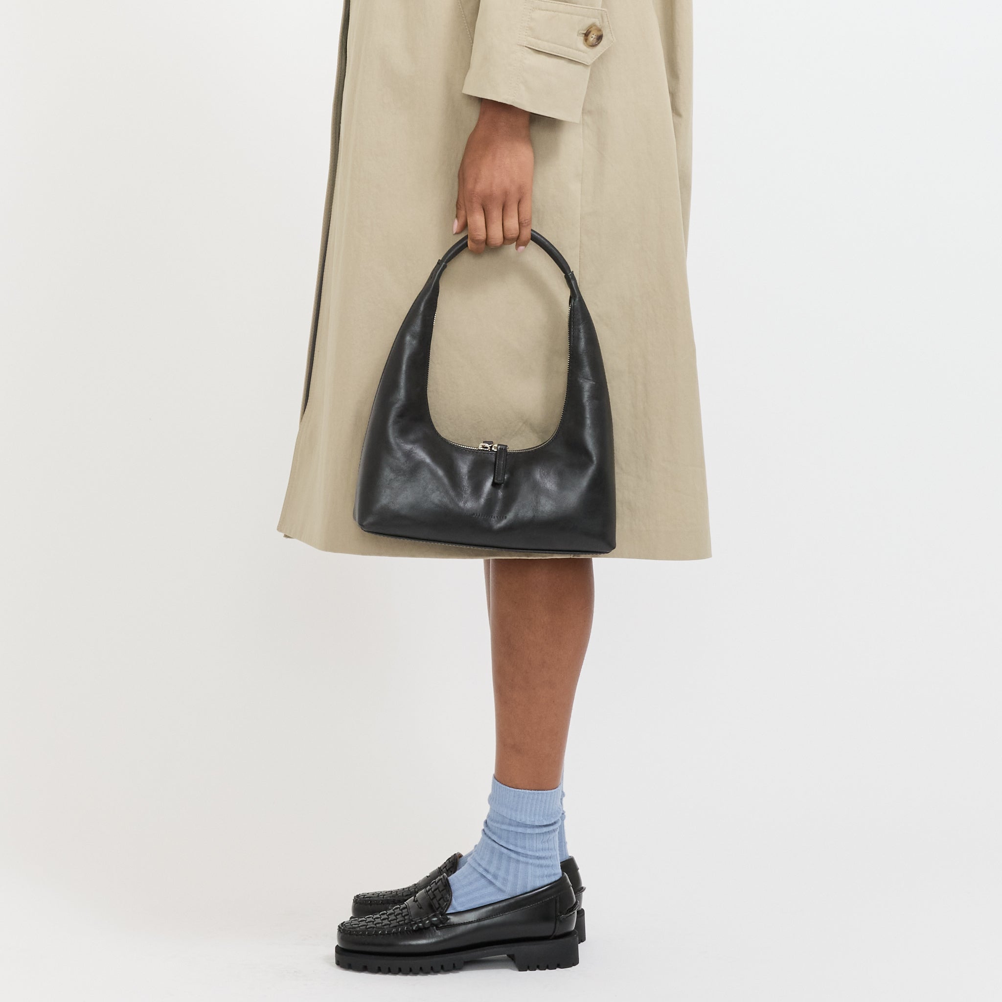 Margesherwood | Hobo Shoulder Black Pull-Up | Maplestore