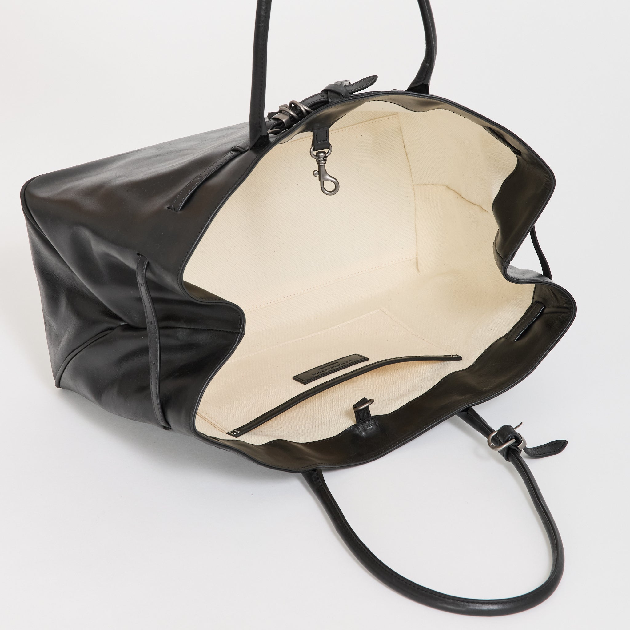 Grandma Used Bag Large Black Pull-Up