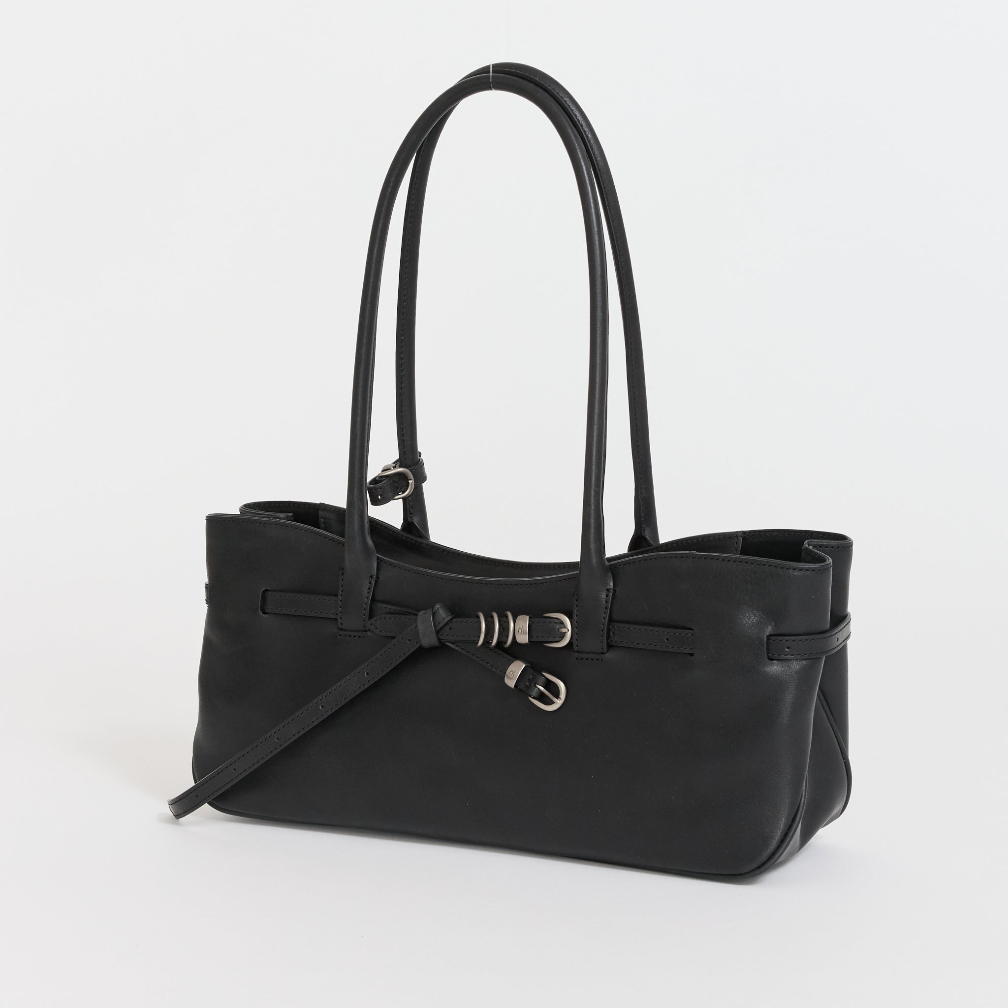 Grandma Used Shoulder Bag Black Pull-Up