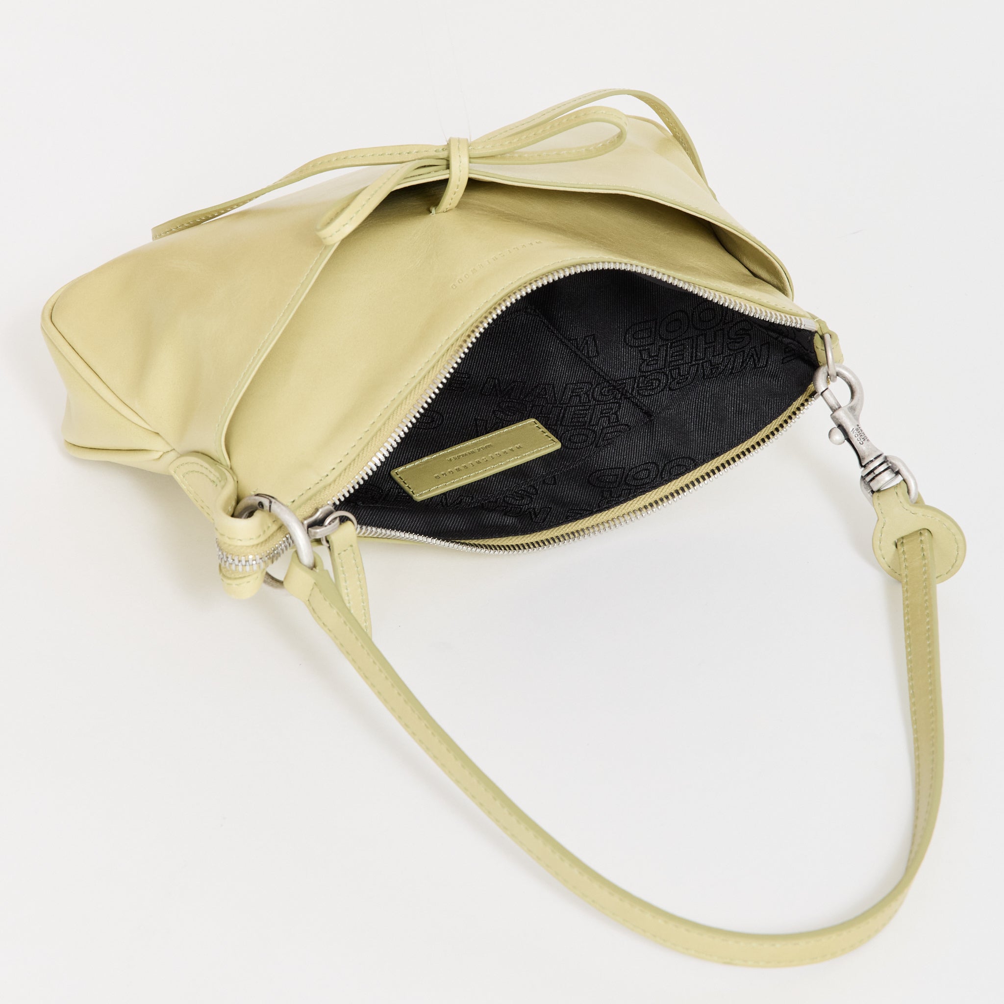 Ribbon Pochette Avocado Pull-Up