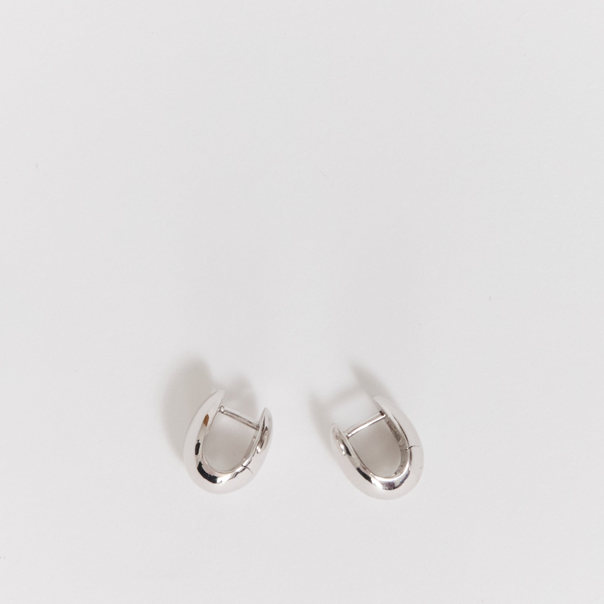 Maria Black | Finney Huggie Silver | Maplestore