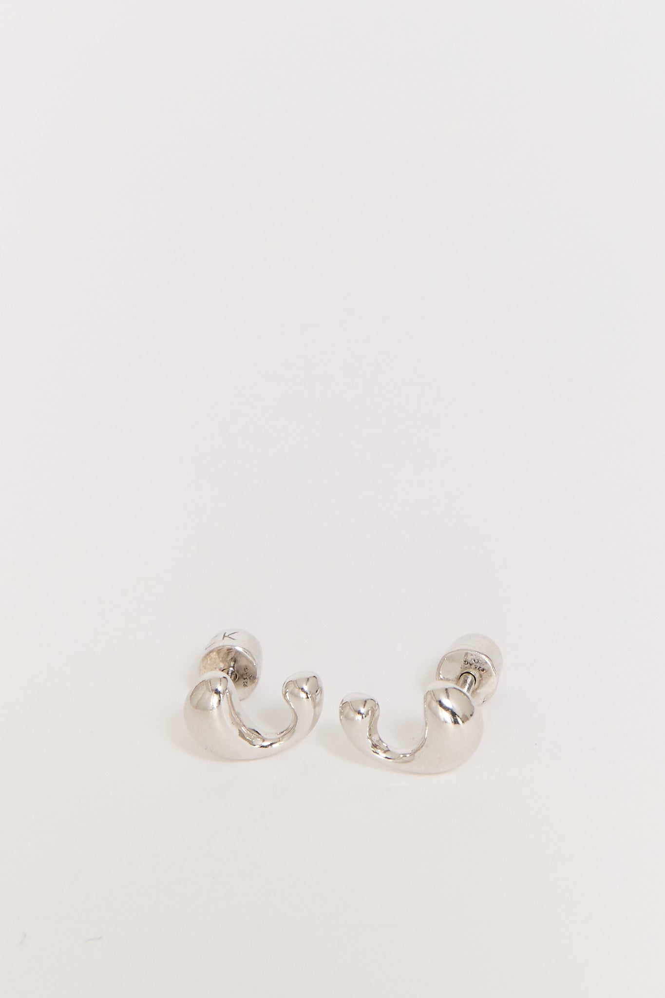 Maria Black | Dolphin Pool Studs Pair Silver | Maplestore