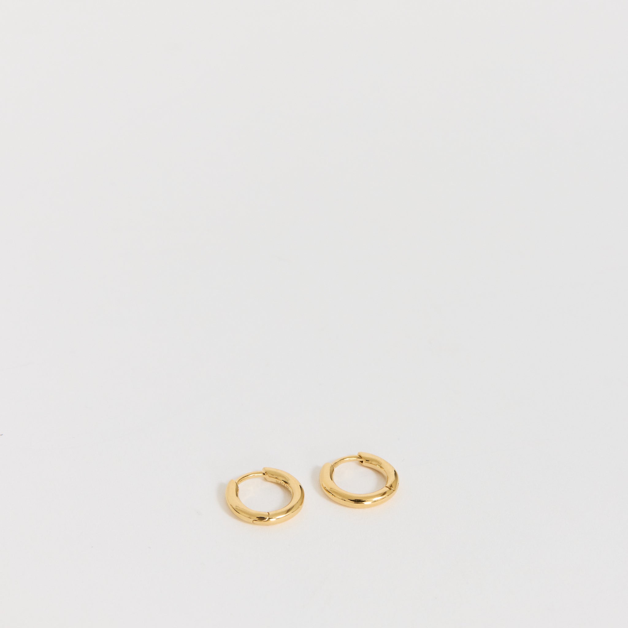 Marco Huggie 8mm Gold